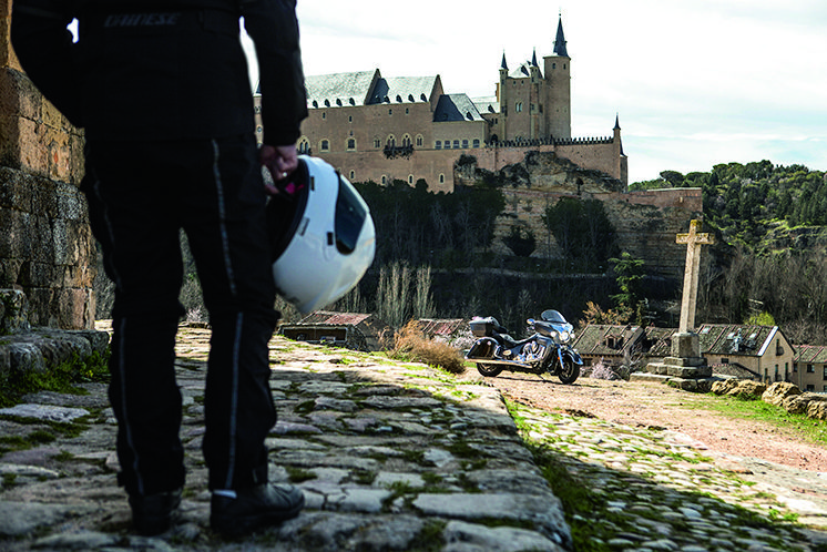 Las mejores rutas por la España interior. El Alcázar de Segovia