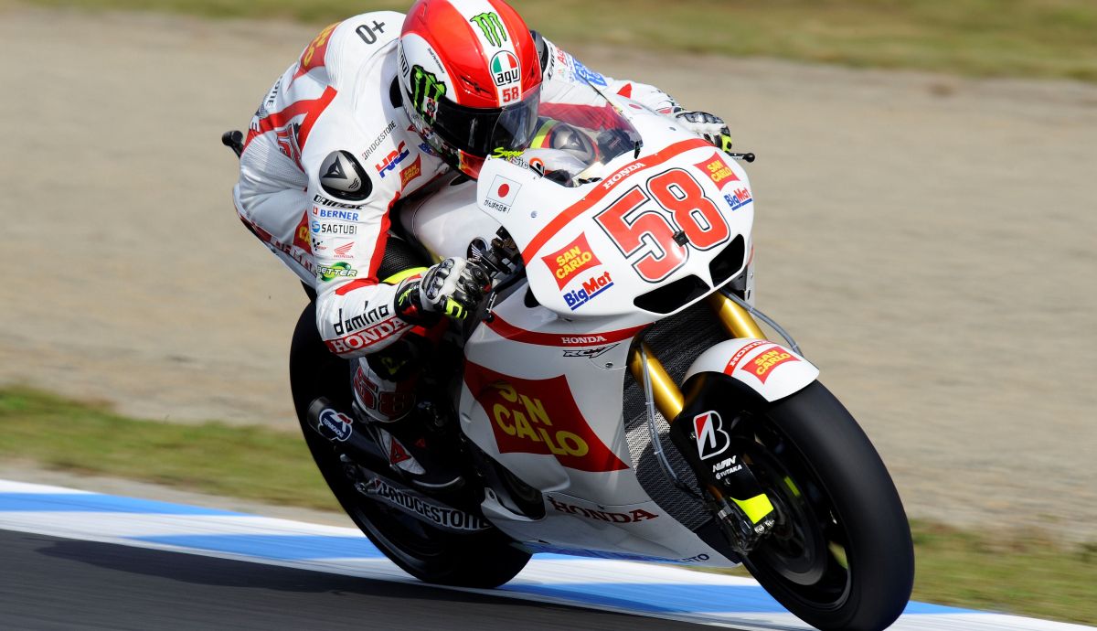 Marco Simoncelli fue campeón mundial de 250cc antes de su trágico accidente Marco Simoncelli fue campeón mundial de 250cc antes de su trágico accidente
