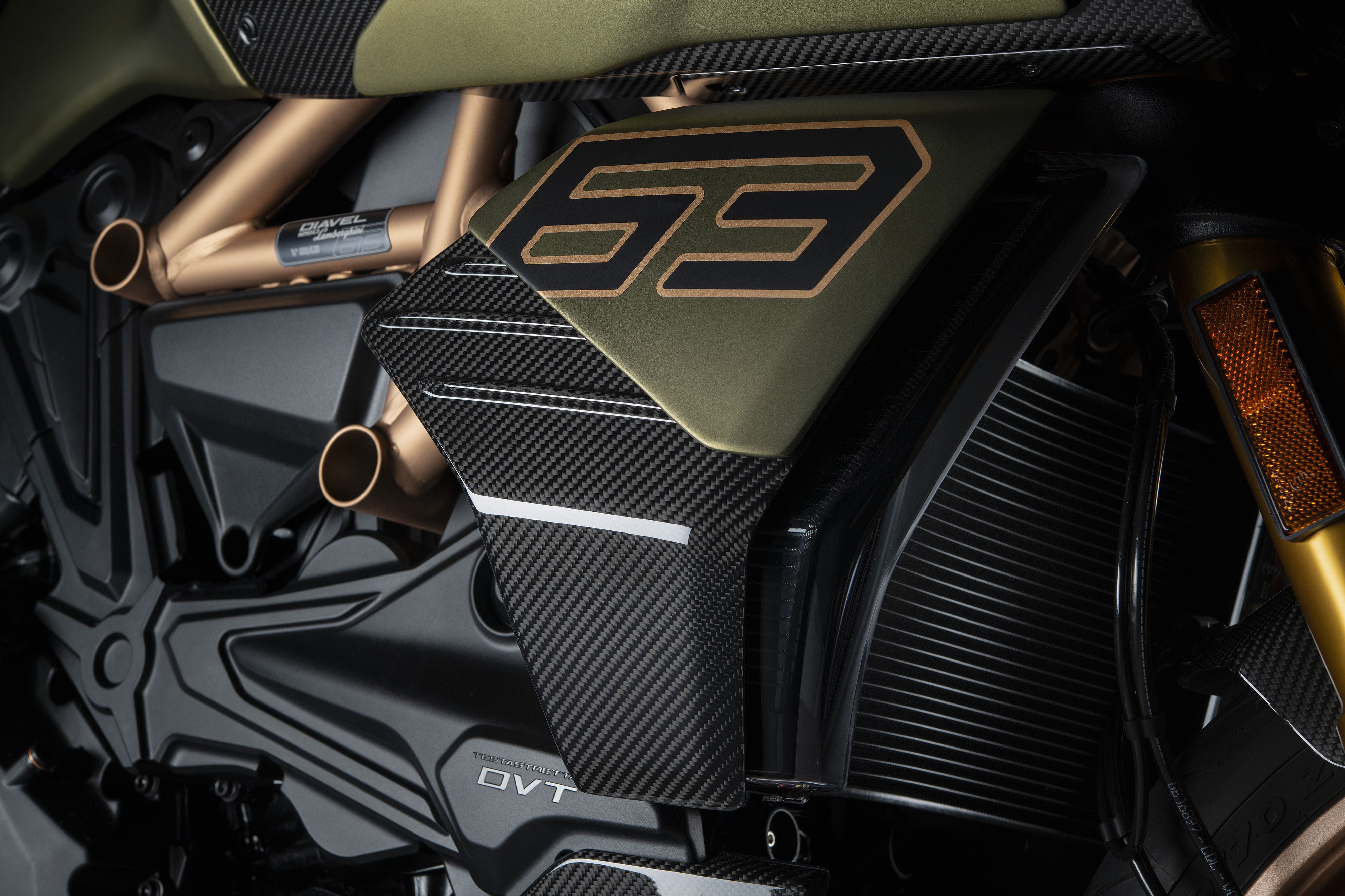 DUCATI DIAVEL 1260 LAMBORGHINI 18 UC213109 Mid