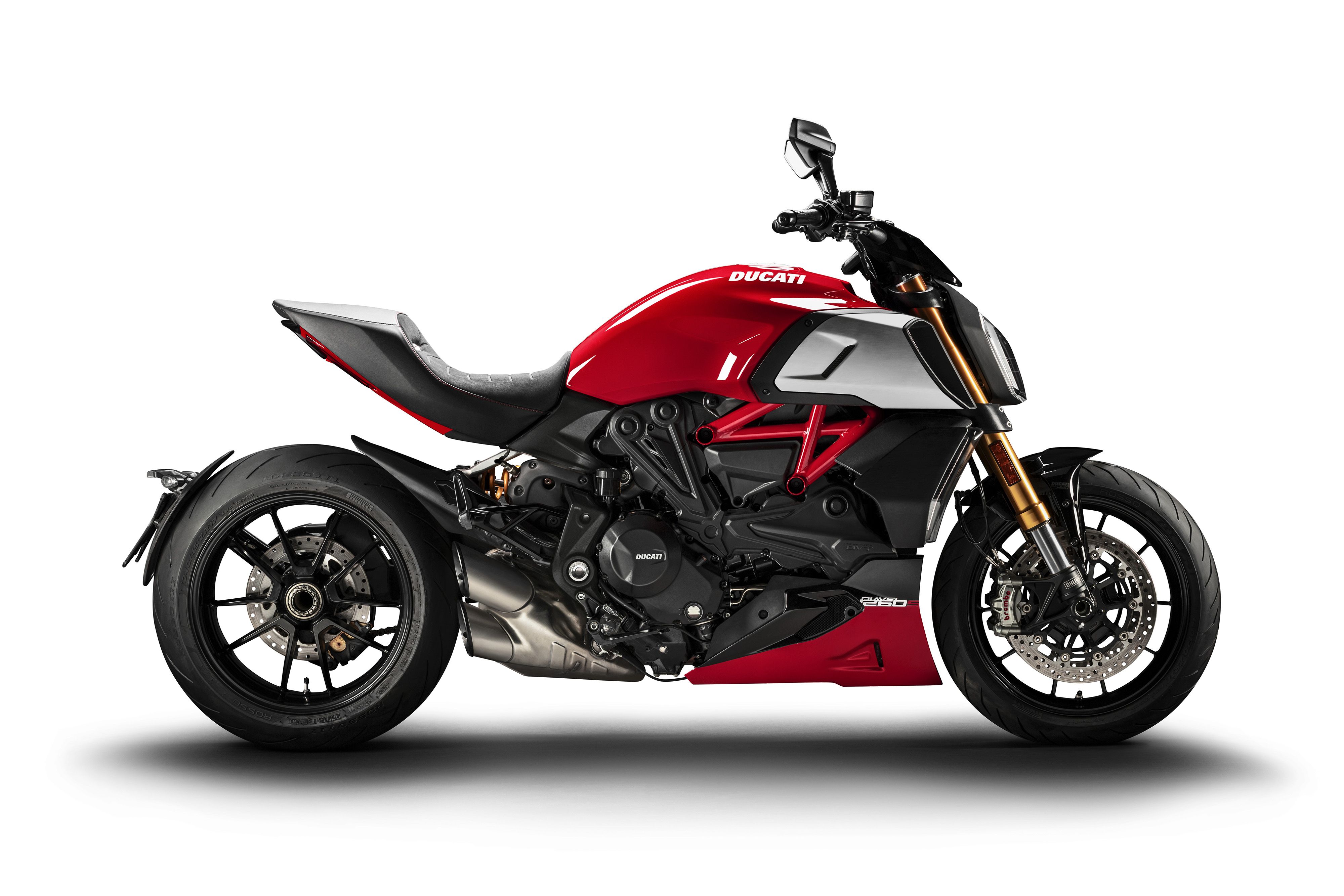 MY20 DUCATI DIAVEL 1260 S 02 UC104673 Mid