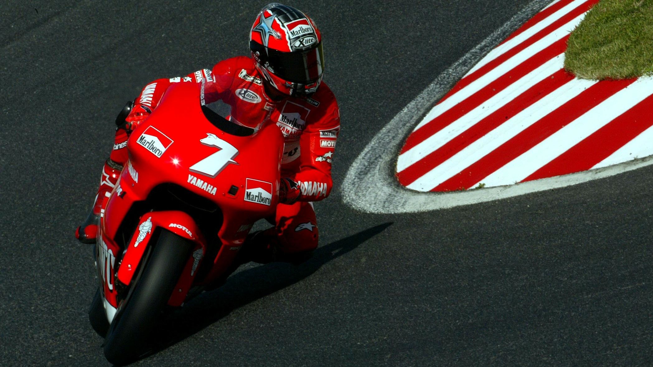 Carlos Checa en Yamaha