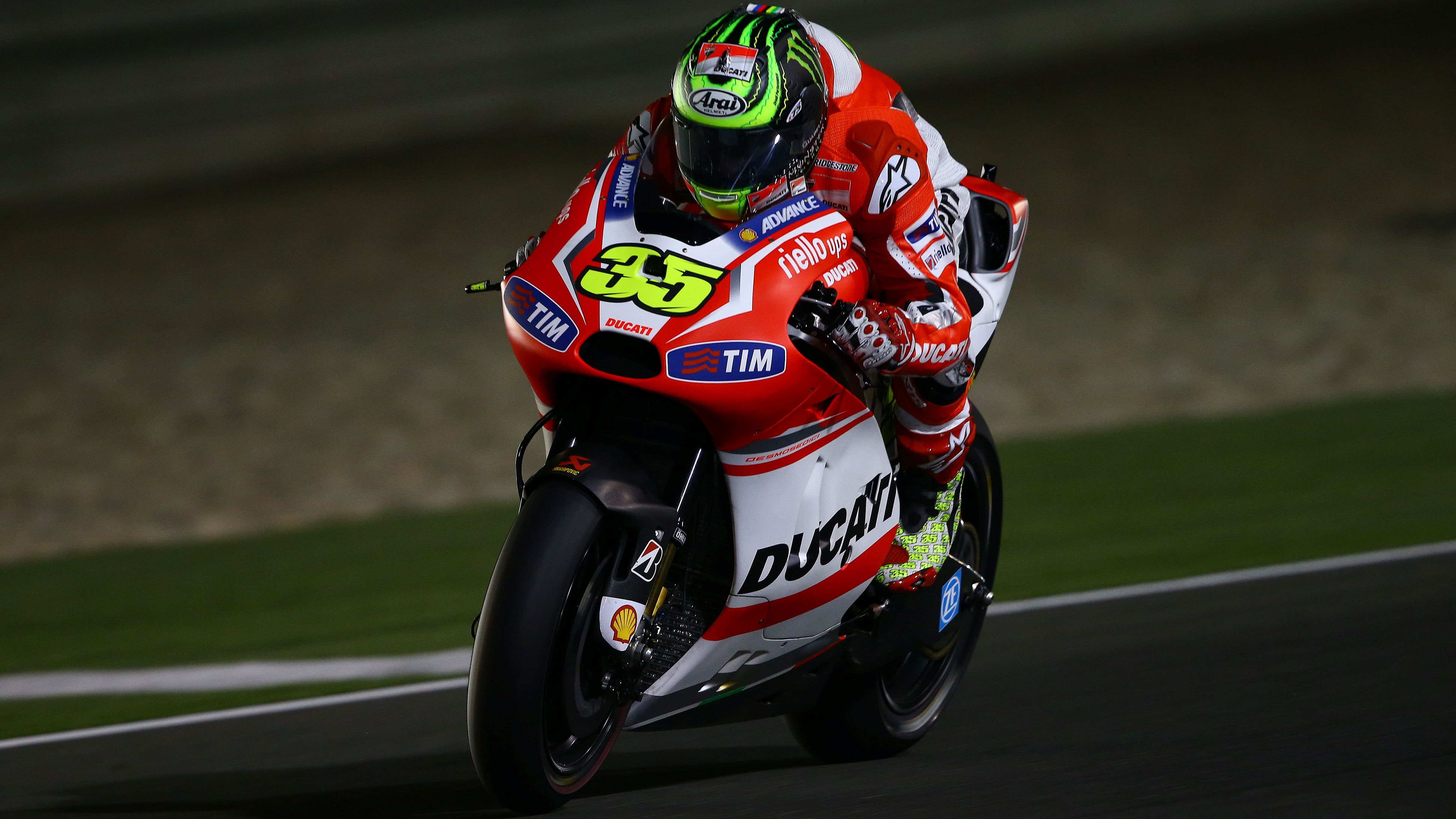 Cal Crutchlow con Ducati