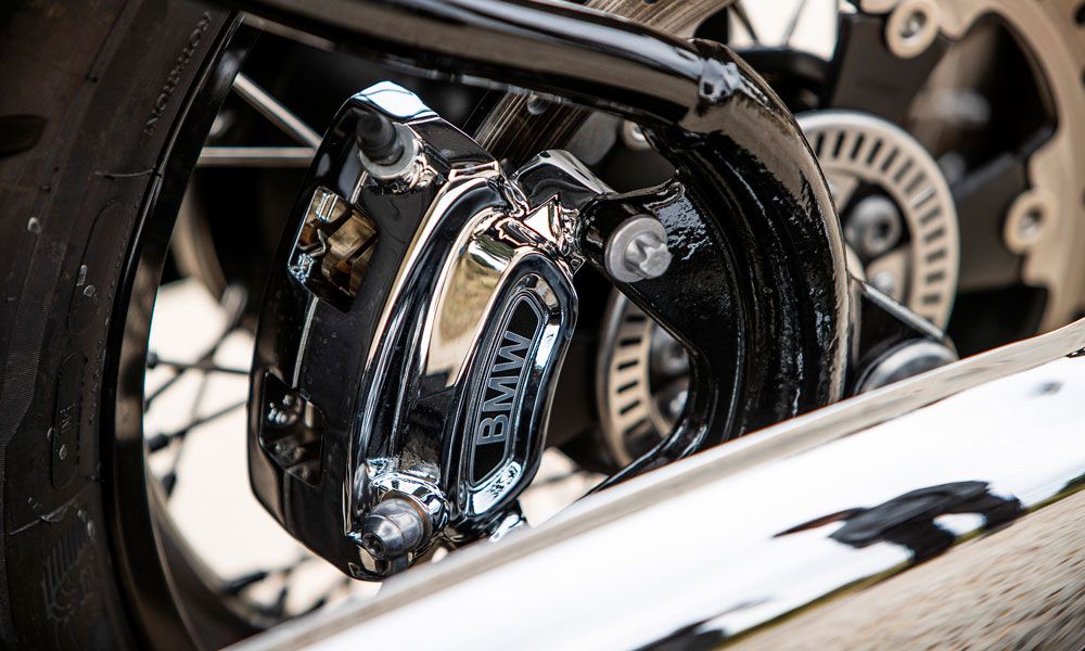 BMW R 18