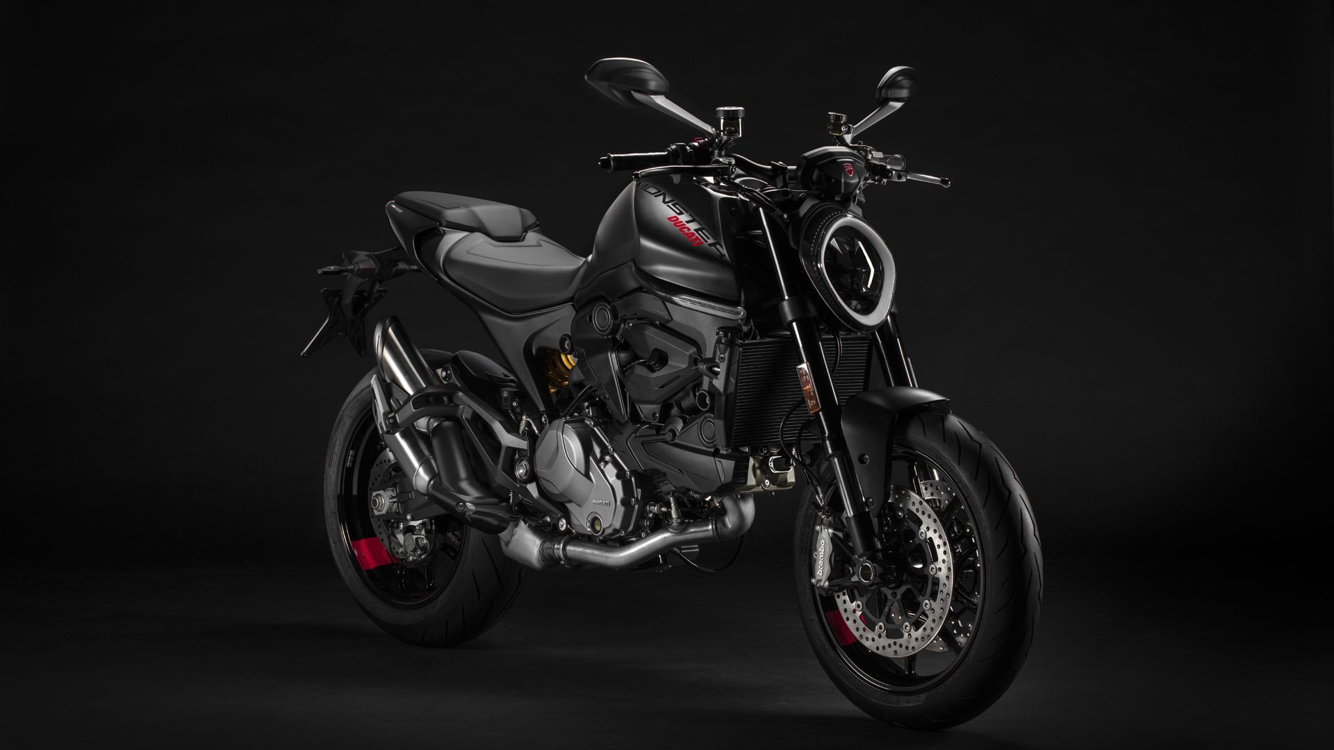 Ducati Monster Plus 2021 11