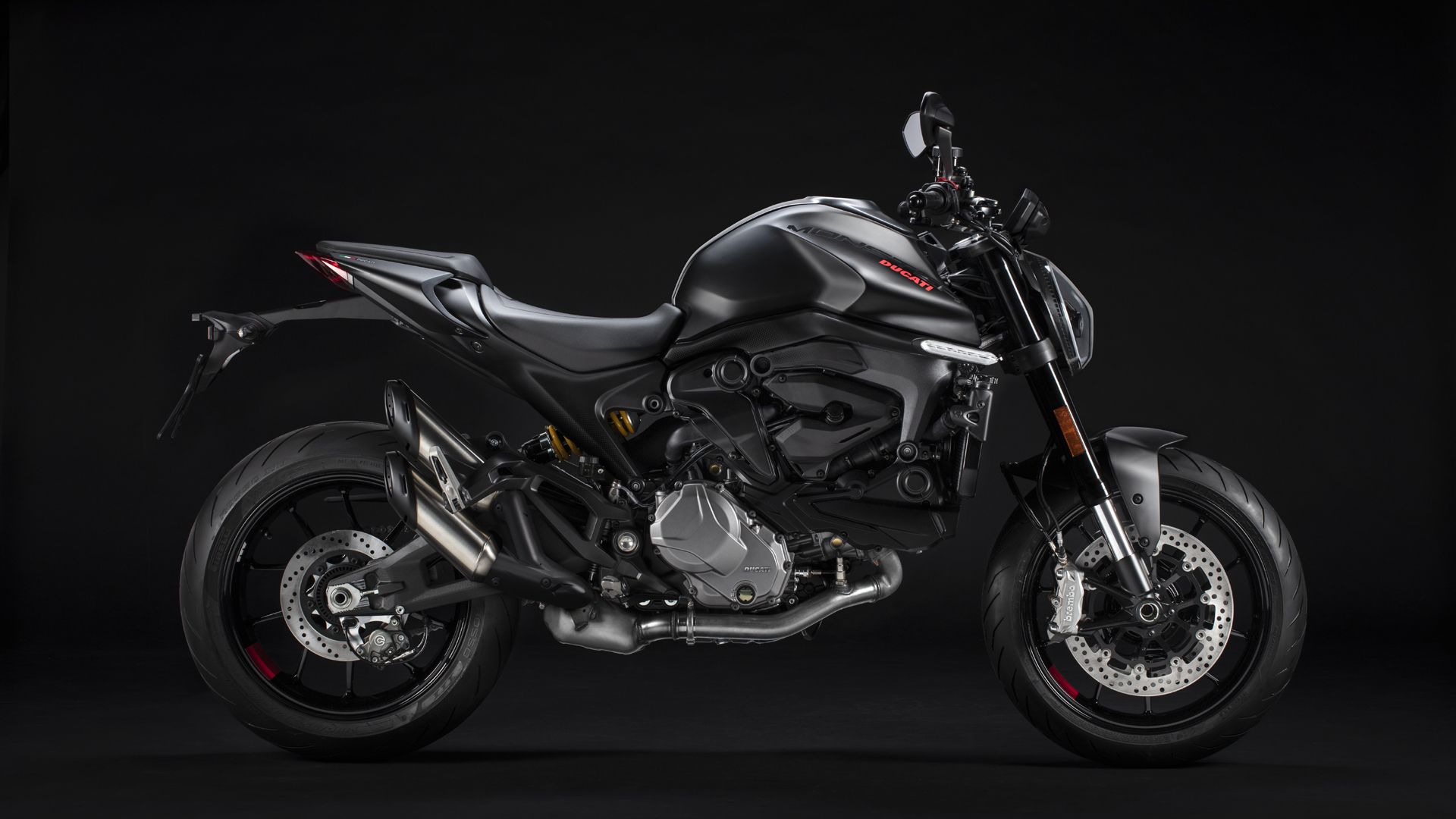Ducati Monster Plus 2021 20