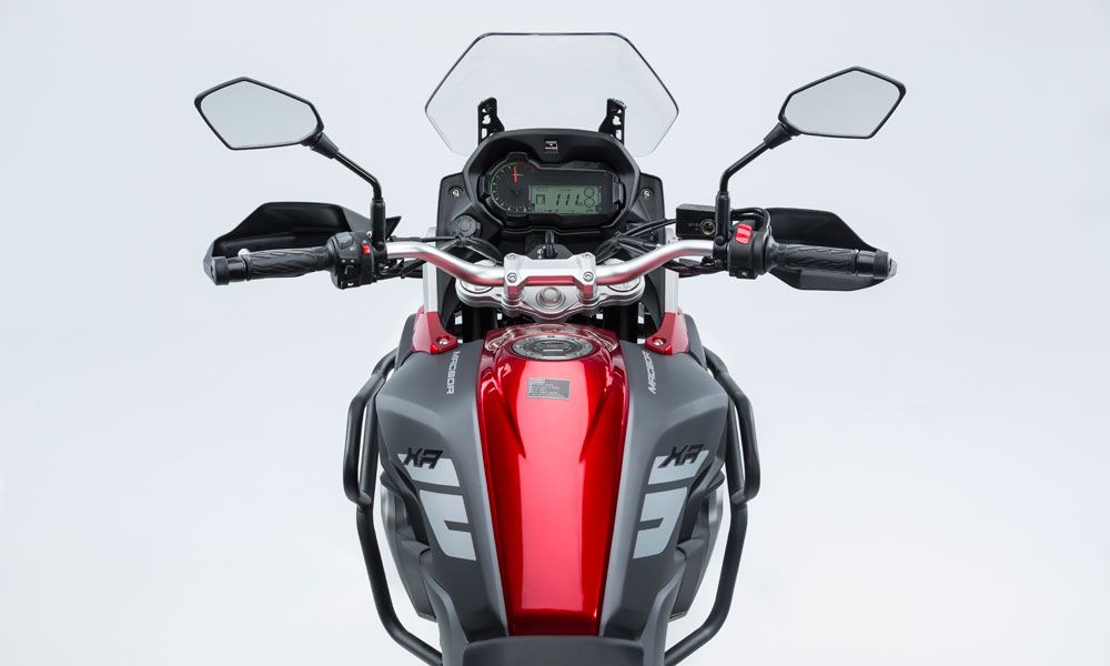Macbor Montana XR5: La cúpula se puede regular en dos posiciones