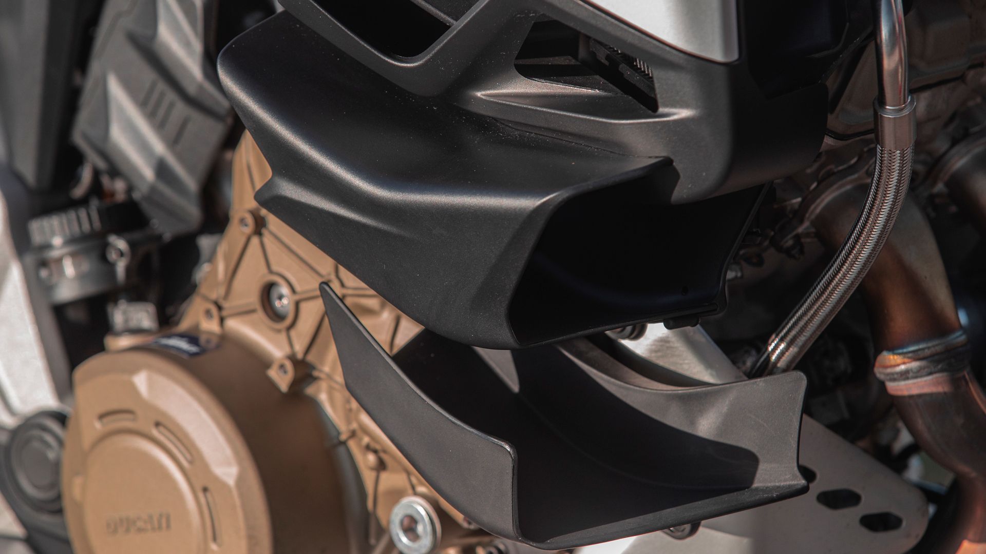 Ducati Multistrada V4 2021 01