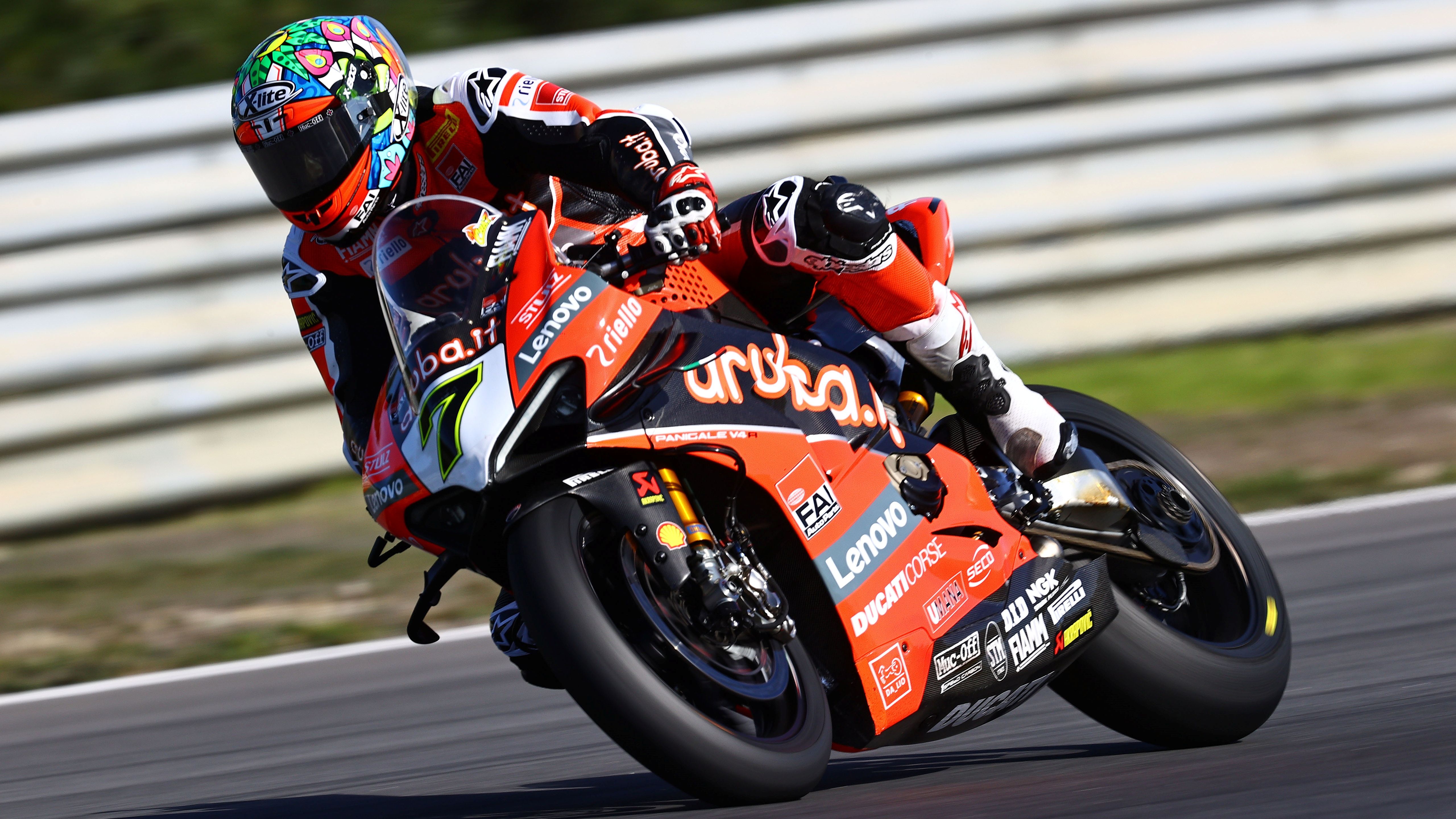 Chaz Davies se despidió de Ducati oficial ganando su última carrera