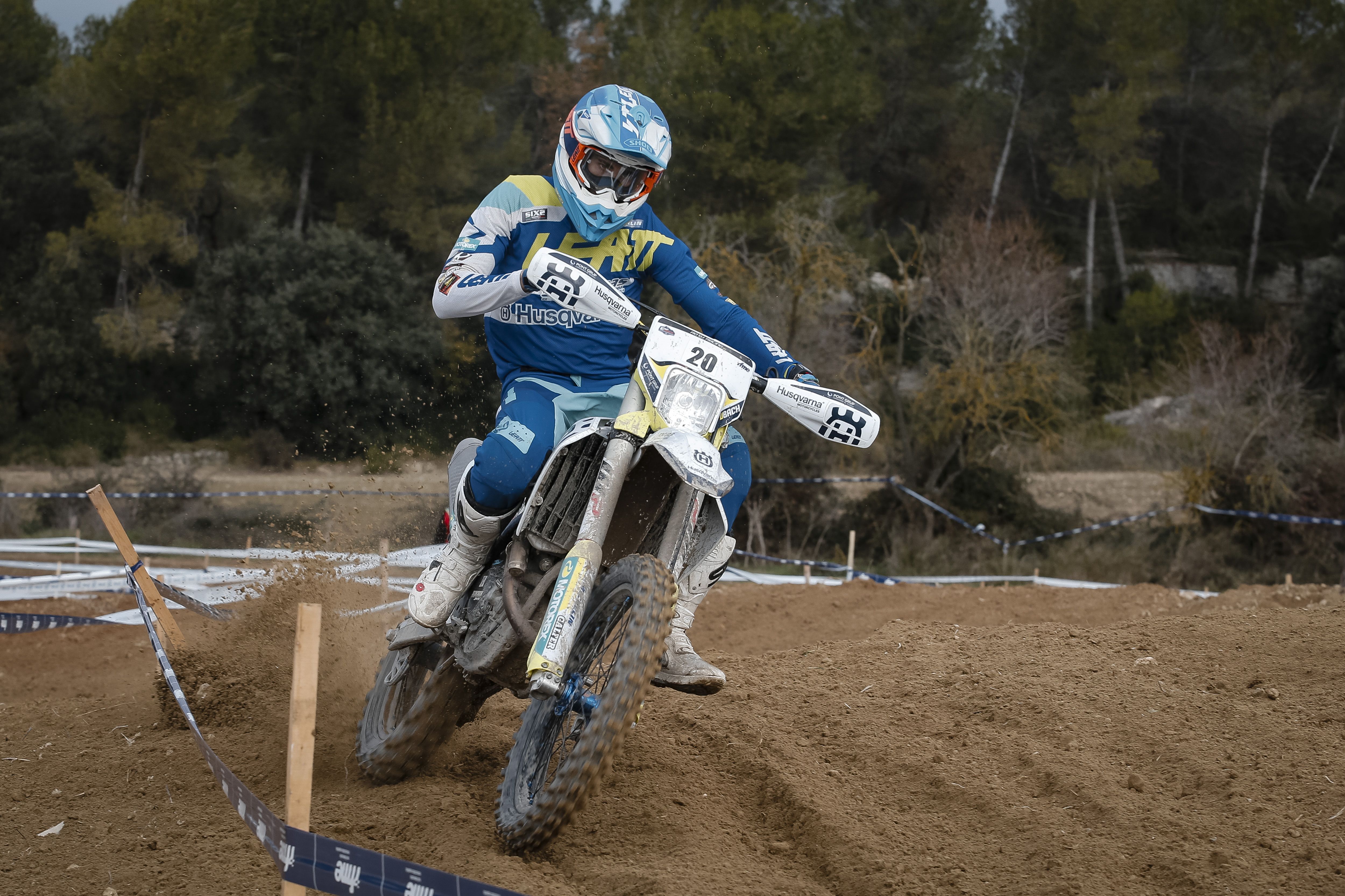 Simeó Ubach. Estreno en el enduro con una Husqvarna FE 250.