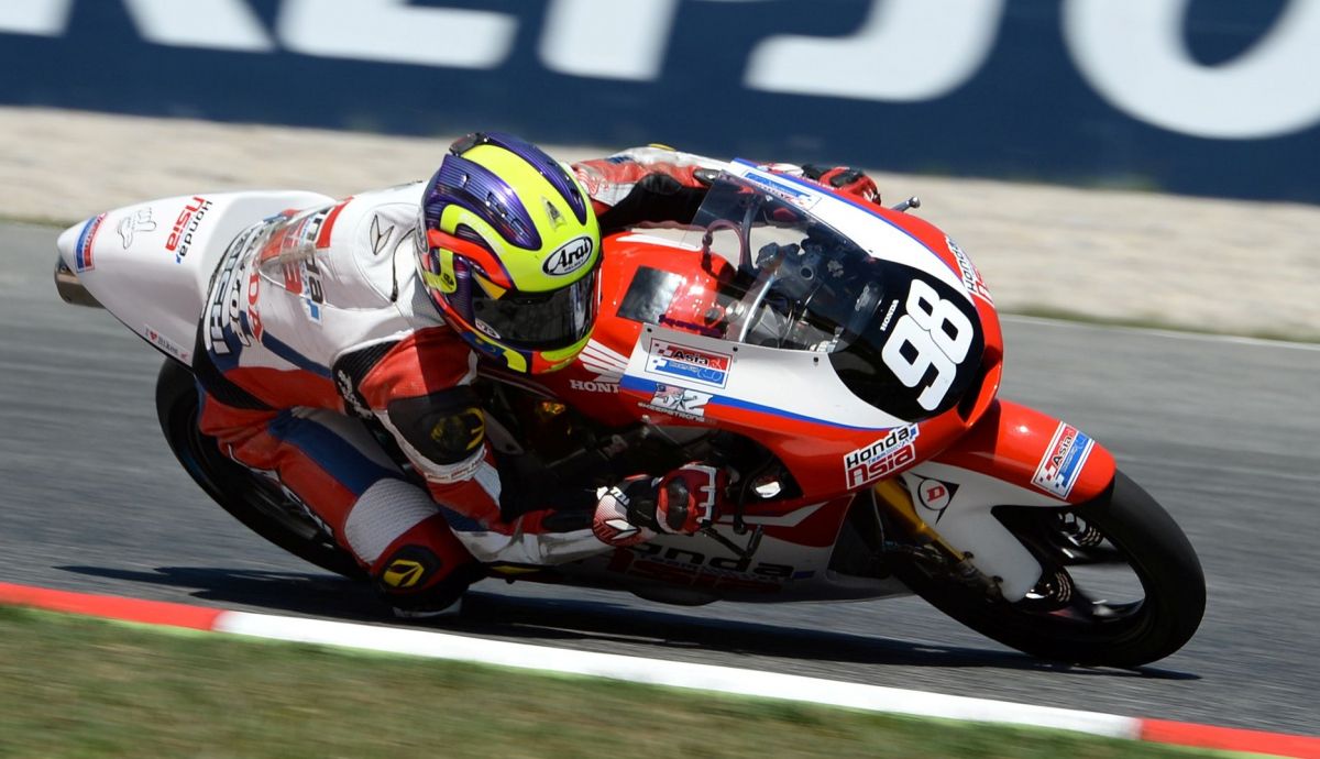 Khairul Idham Pawi deslumbró en el FIM CEV de Moto3 en 2015 Khairul Idham Pawi deslumbró en el FIM CEV de Moto3 en 2015