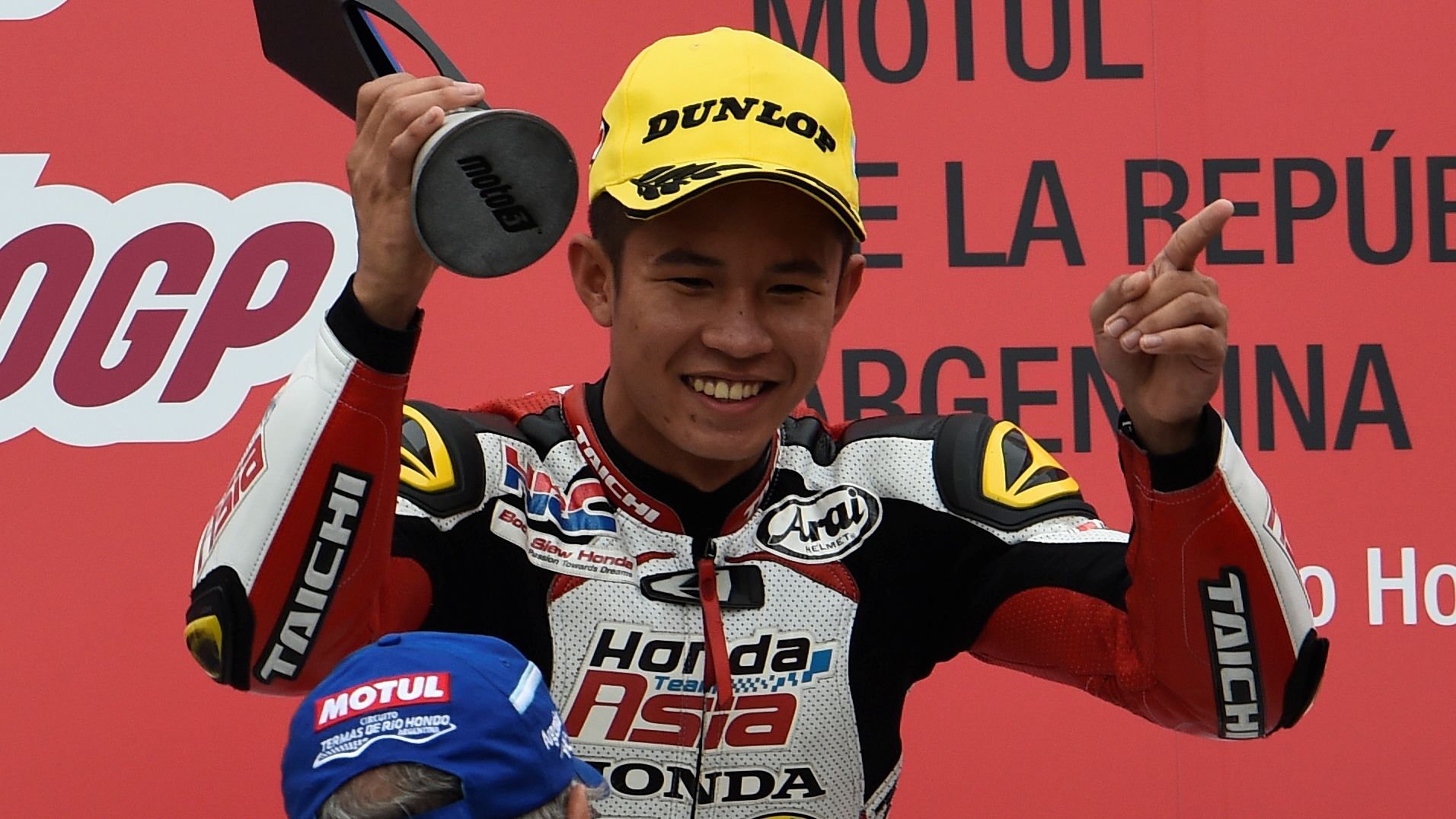 Khairul Idham Pawi en lo más alto del podio de Moto3 en Argentina 2016