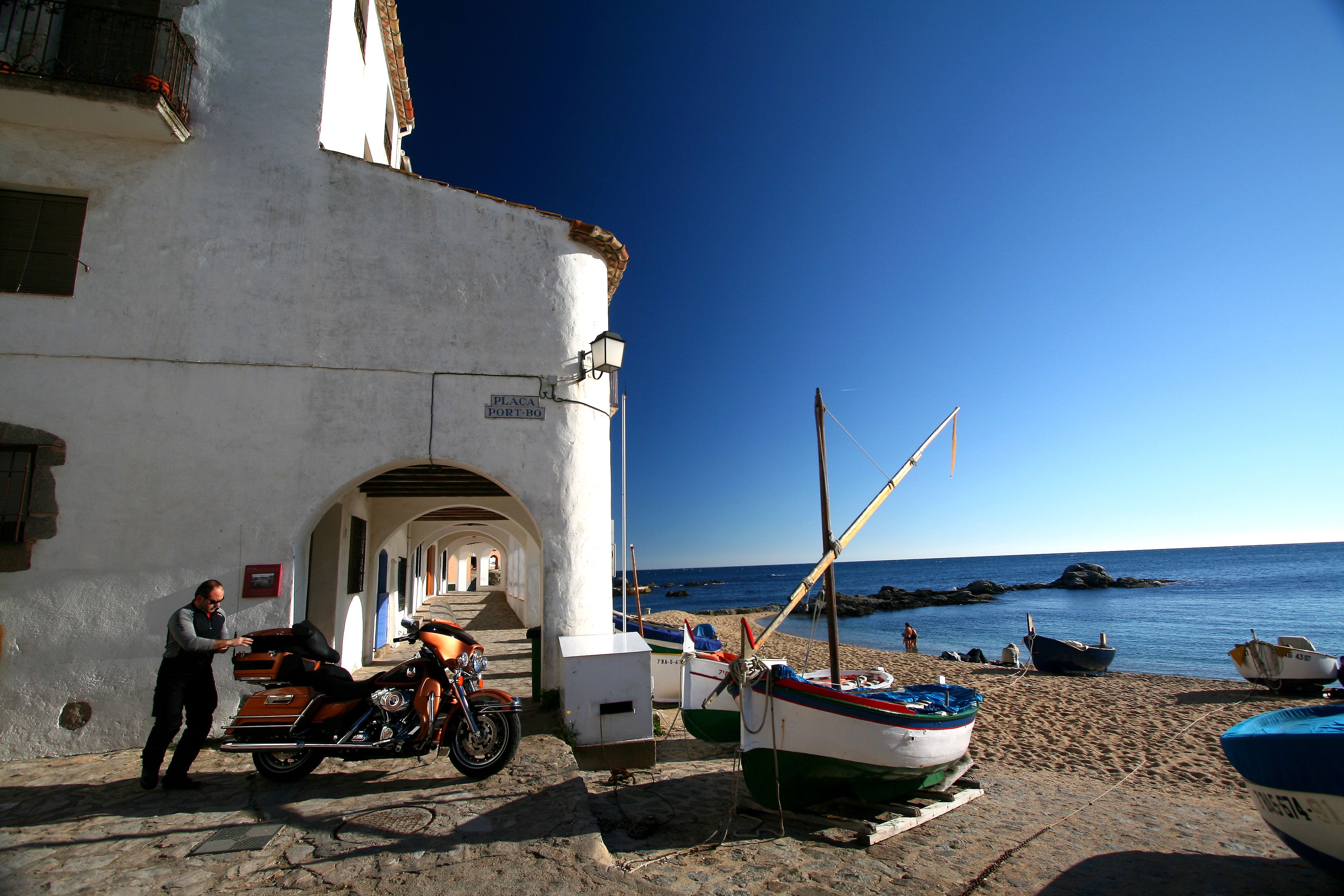 Mar y montaña. Calella
