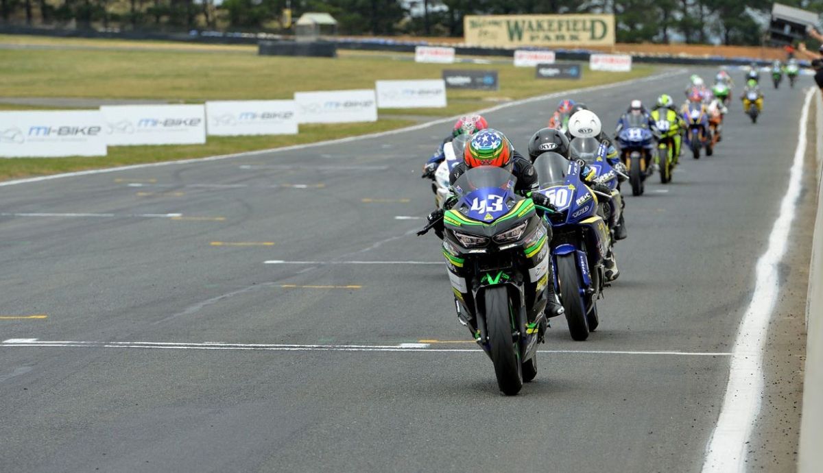 Harry Khouri se ha proclamado campeón australiano de Supersport 300