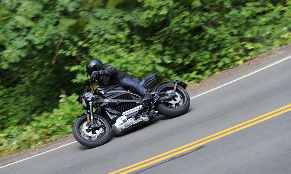 La sensación de conducir la LiveWire es diferente a la que puedes tener con cualquier moto convencional.