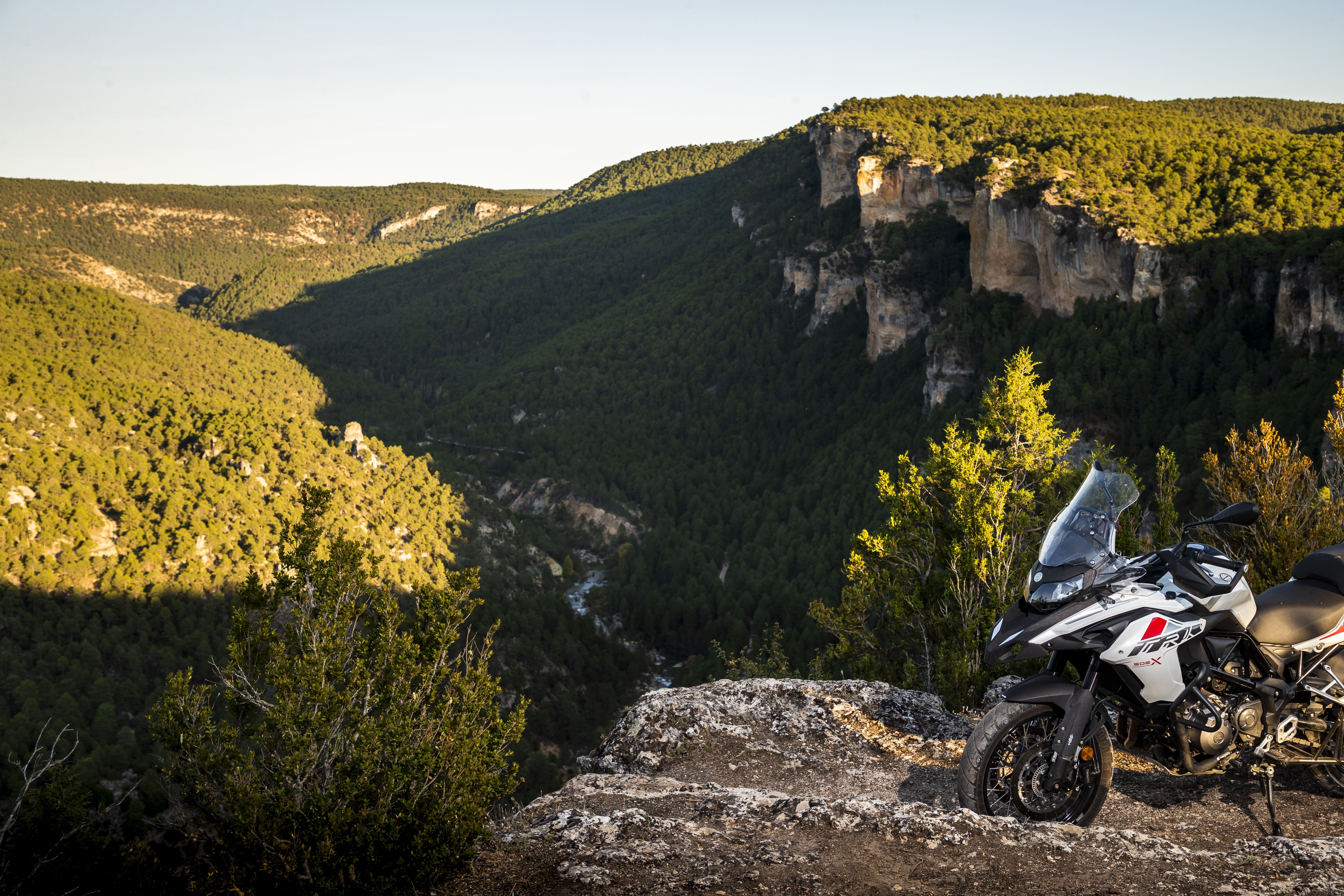 Ruta en moto por las sierras de España. Zaraorejas