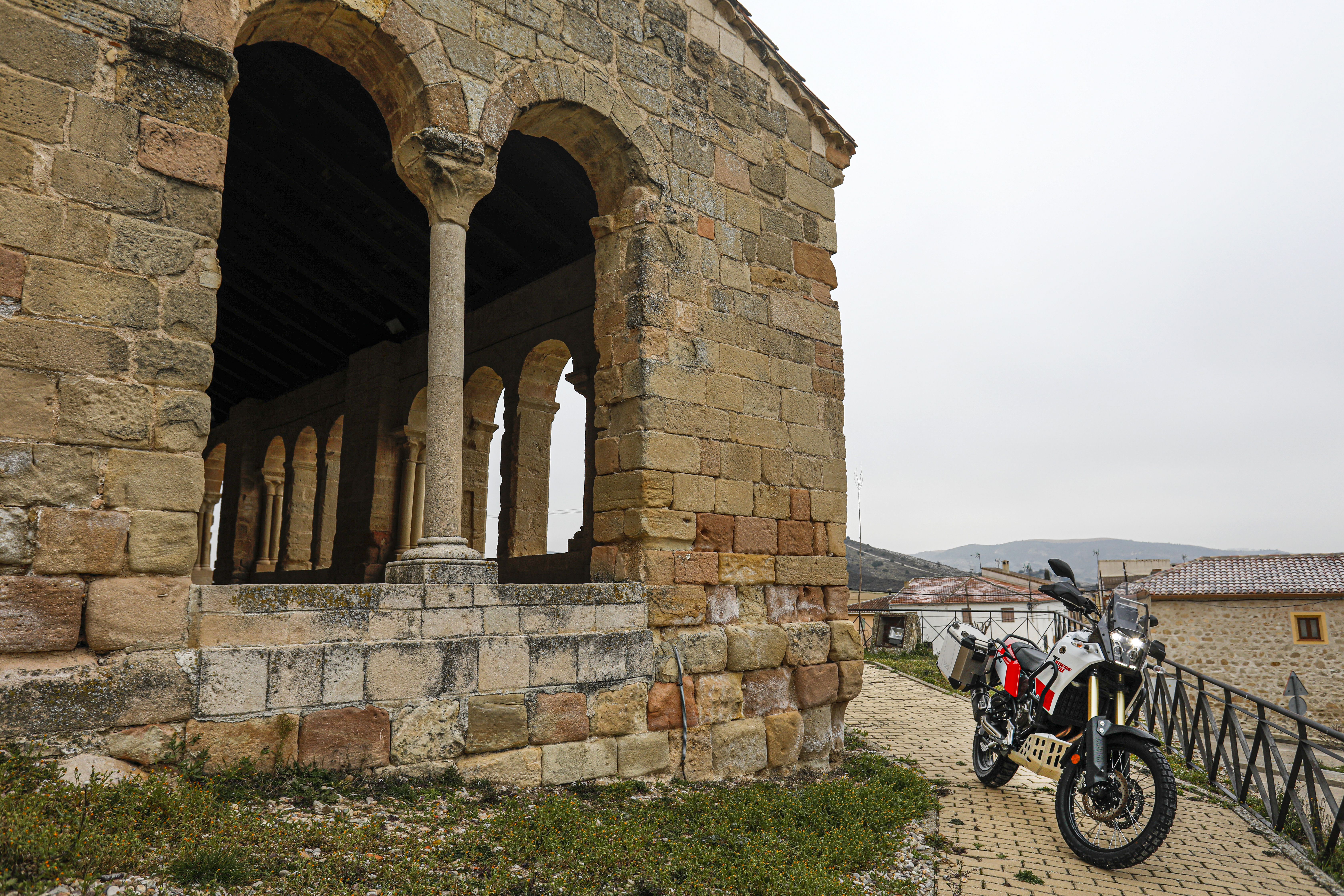 Ruta en motio por la Sierra Norte de Guadalajara. Beleña