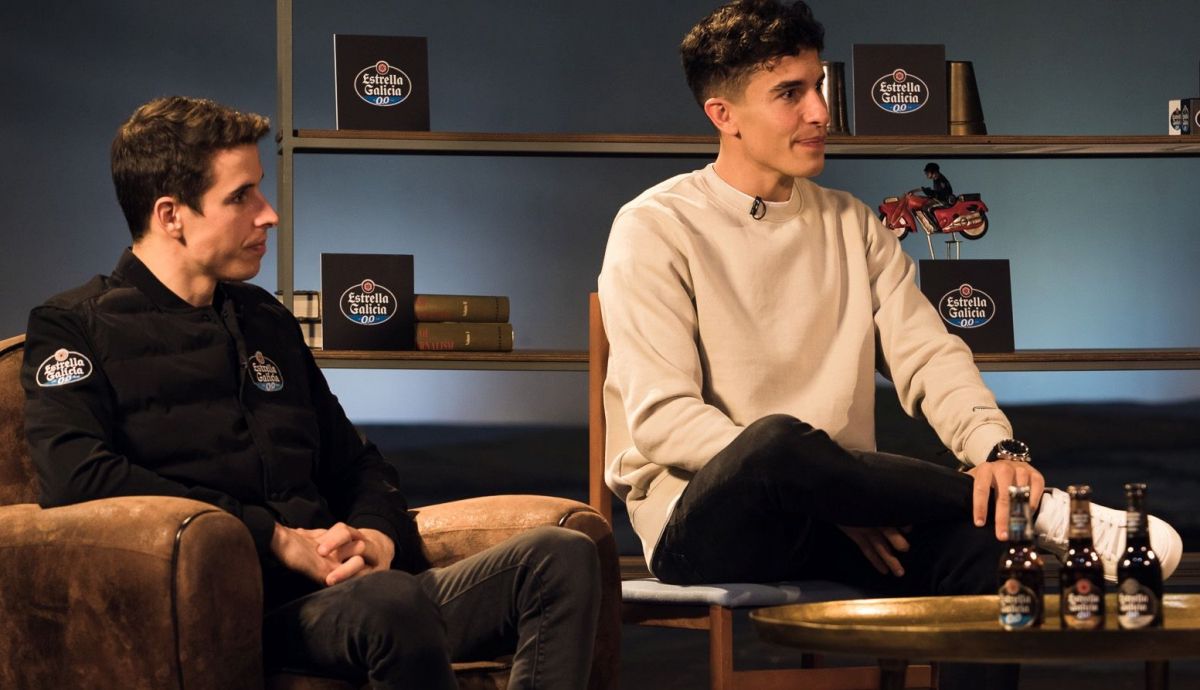 Álex Márquez y Marc Márquez en la entrevista con Estrella Galicia Álex Márquez y Marc Márquez en la entrevista con Estrella Galicia