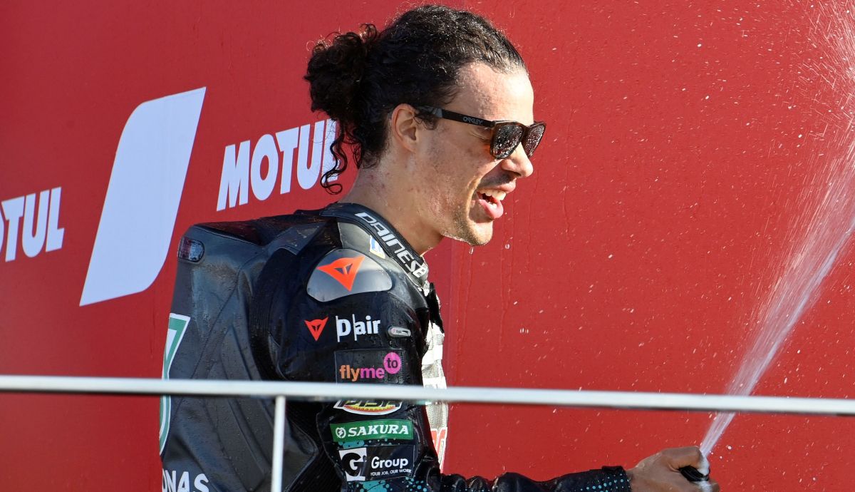 Franco Morbidelli celebra su tercera victoria del año en MotoGP 2020 Franco Morbidelli celebra su tercera victoria del año en MotoGP 2020