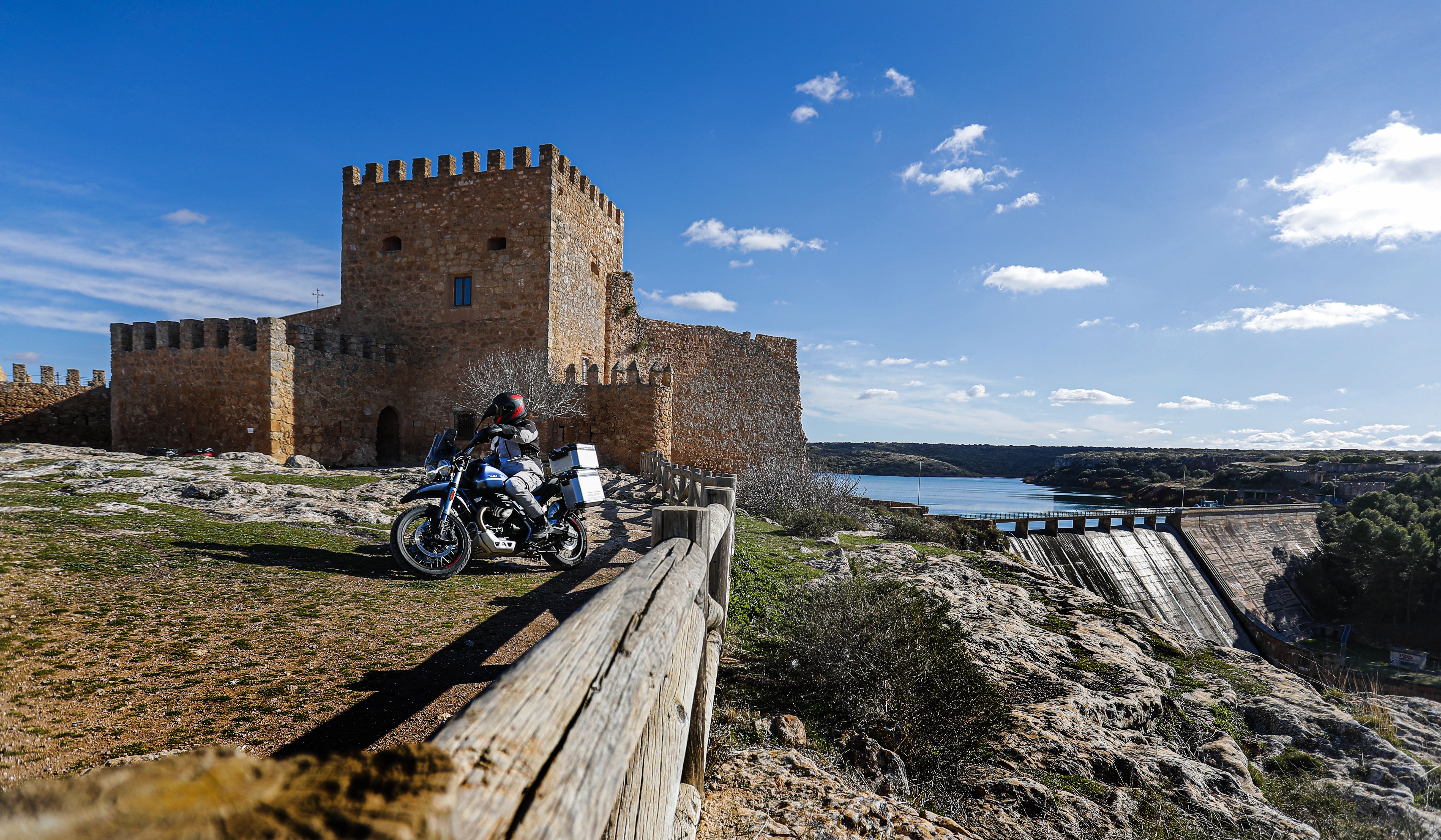 Ruta en moto por las tierras del Quijote. Peñarroya