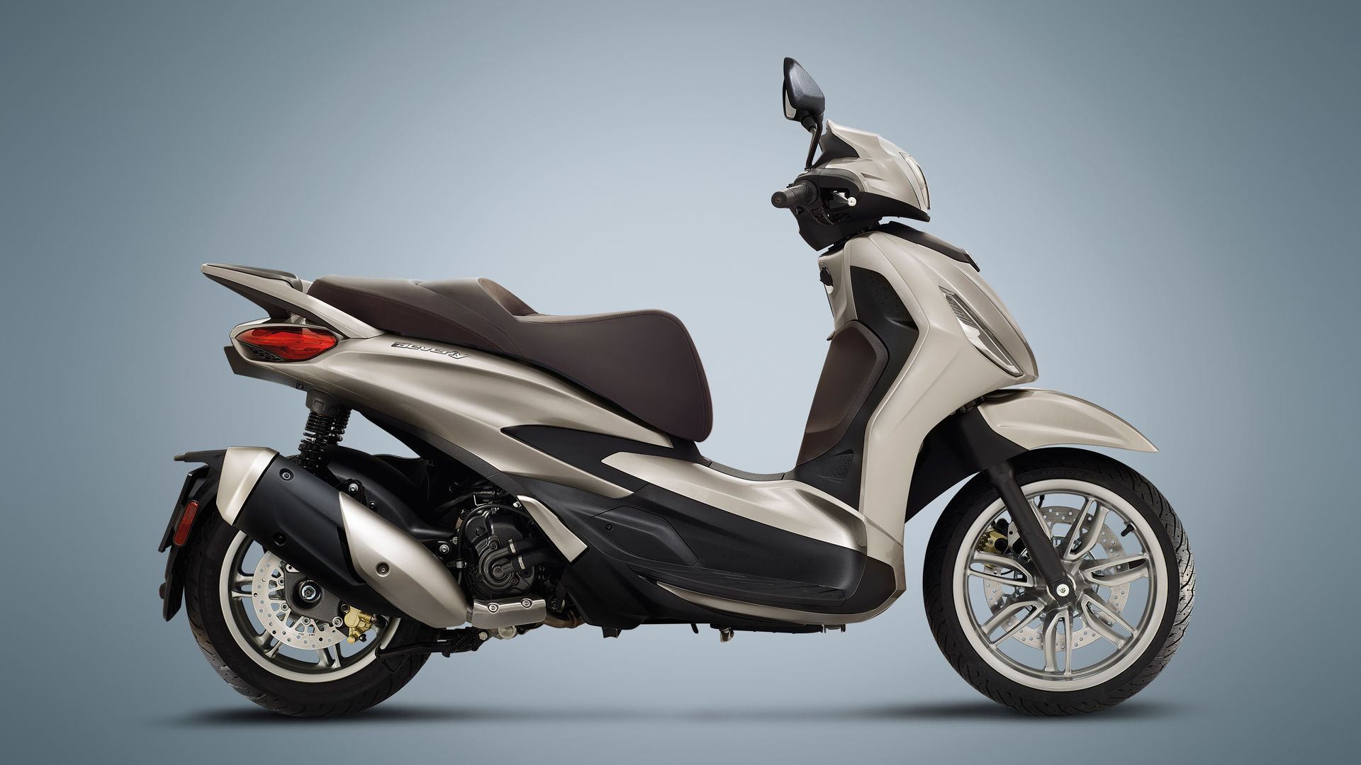 Piaggio Beverly 300 HPE 03