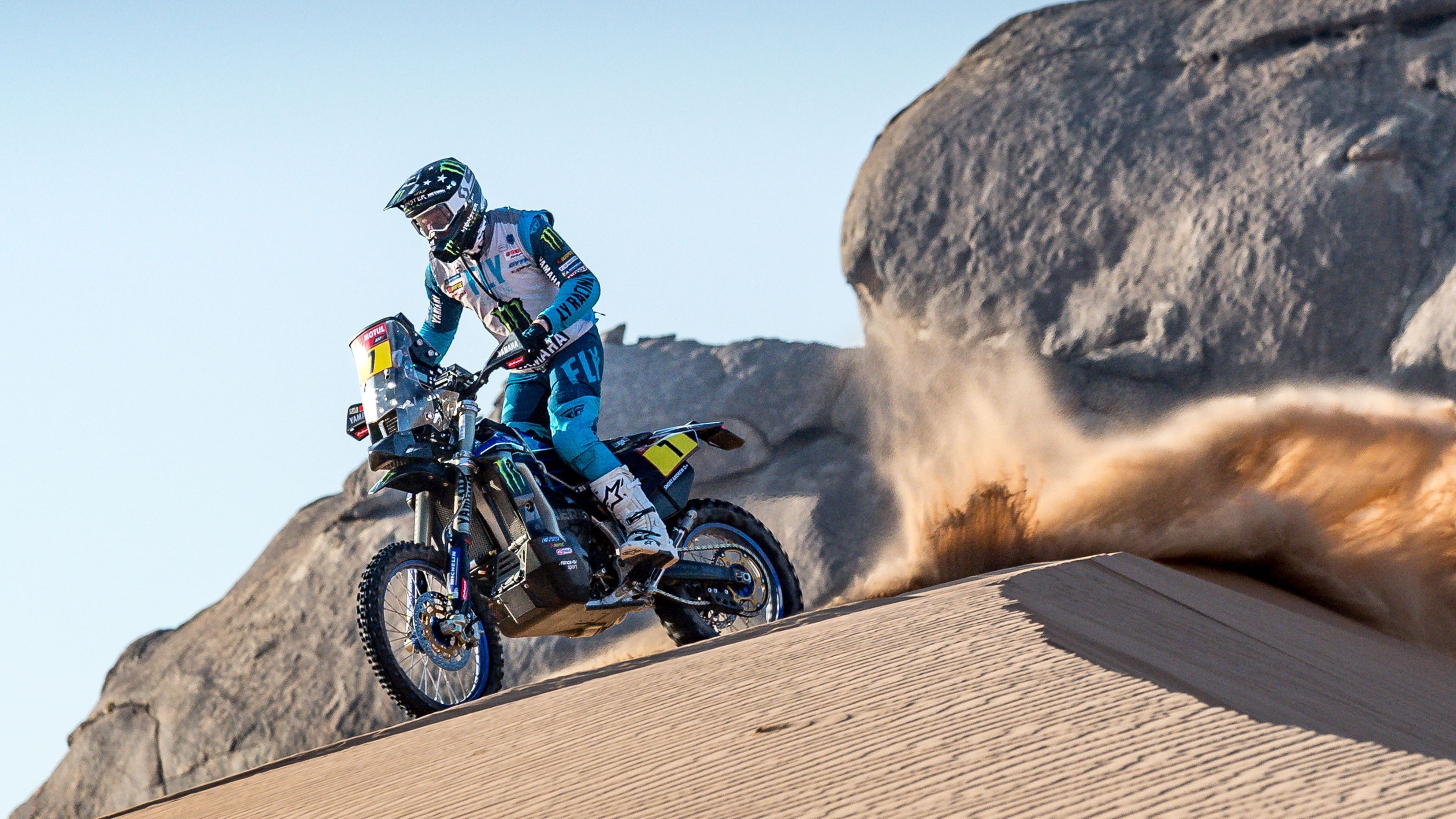 Andrew Short abandonó el Dakar 2021 por gasolina contaminada en su Yamaha