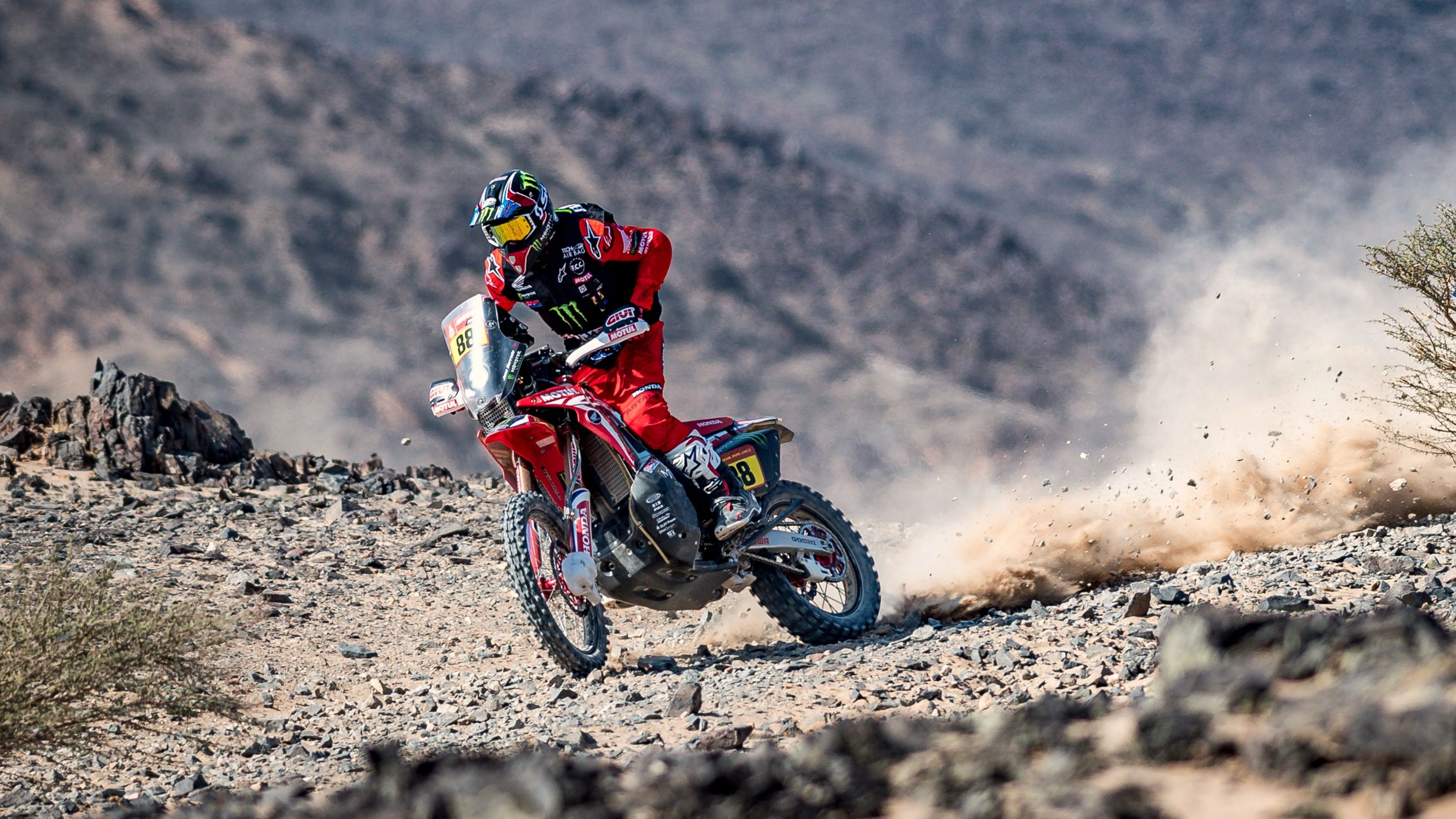 Joan Barreda durante la etapa 4 del Dakar 2021