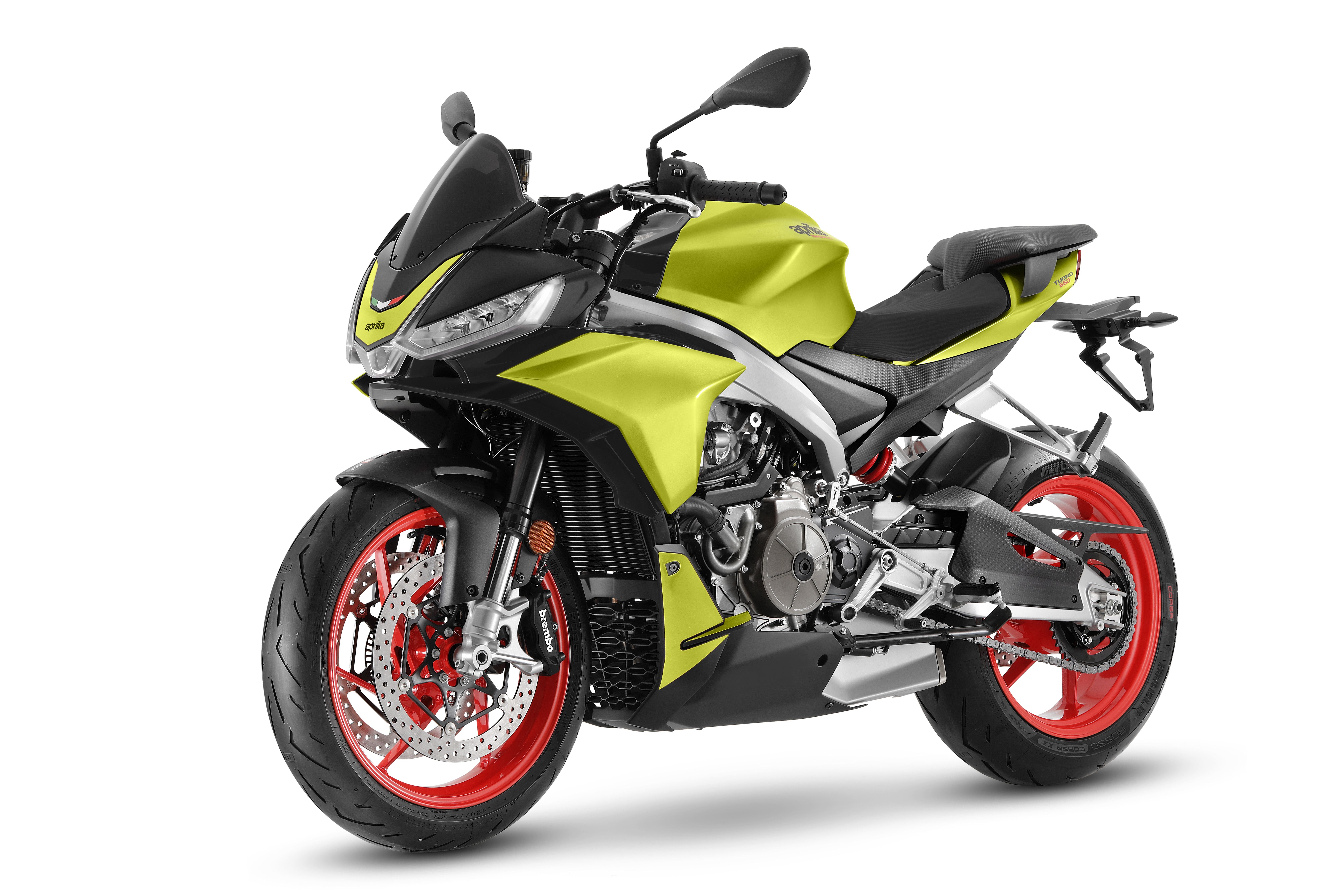 02 Aprilia Tuono 660