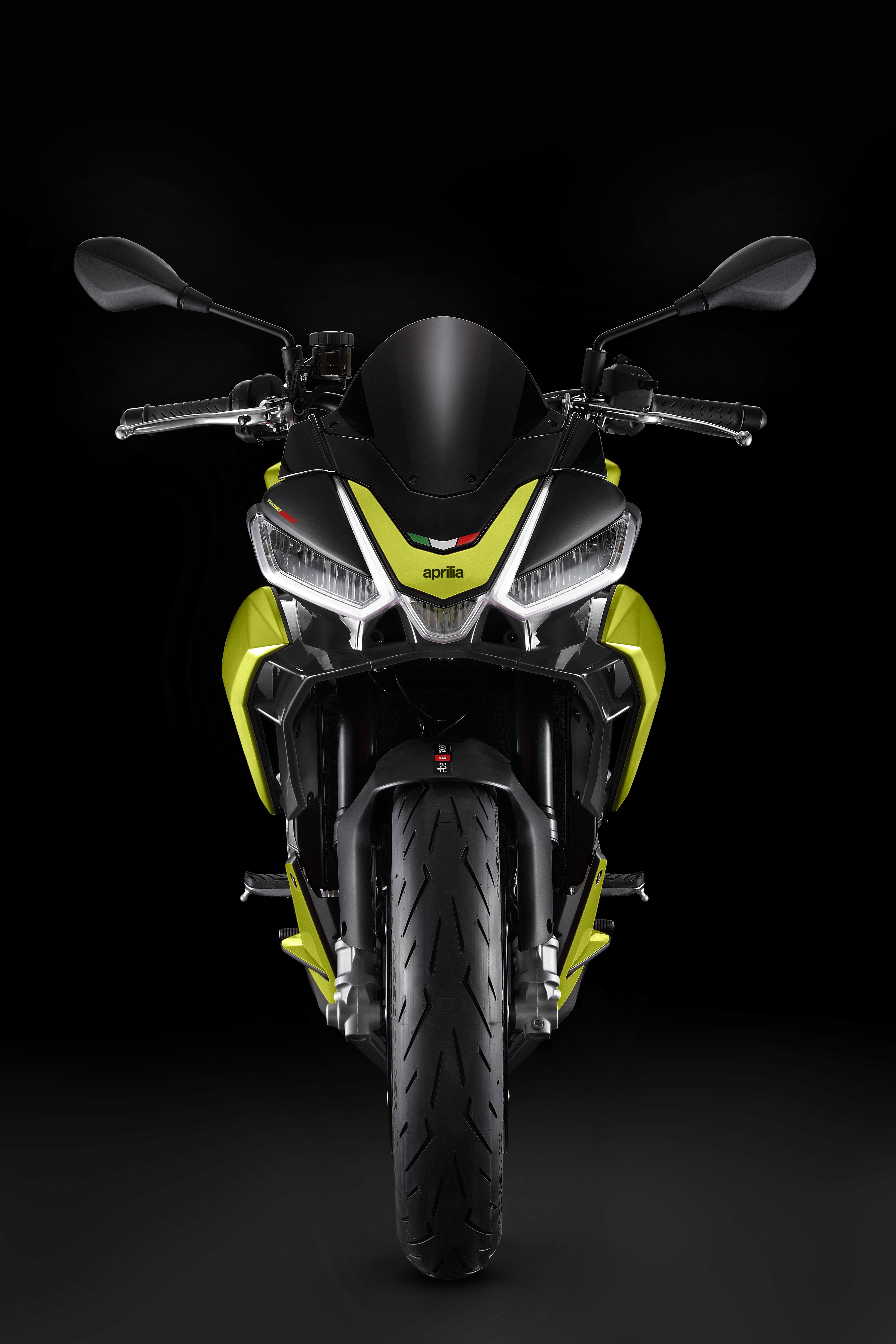 05 Aprilia Tuono 660