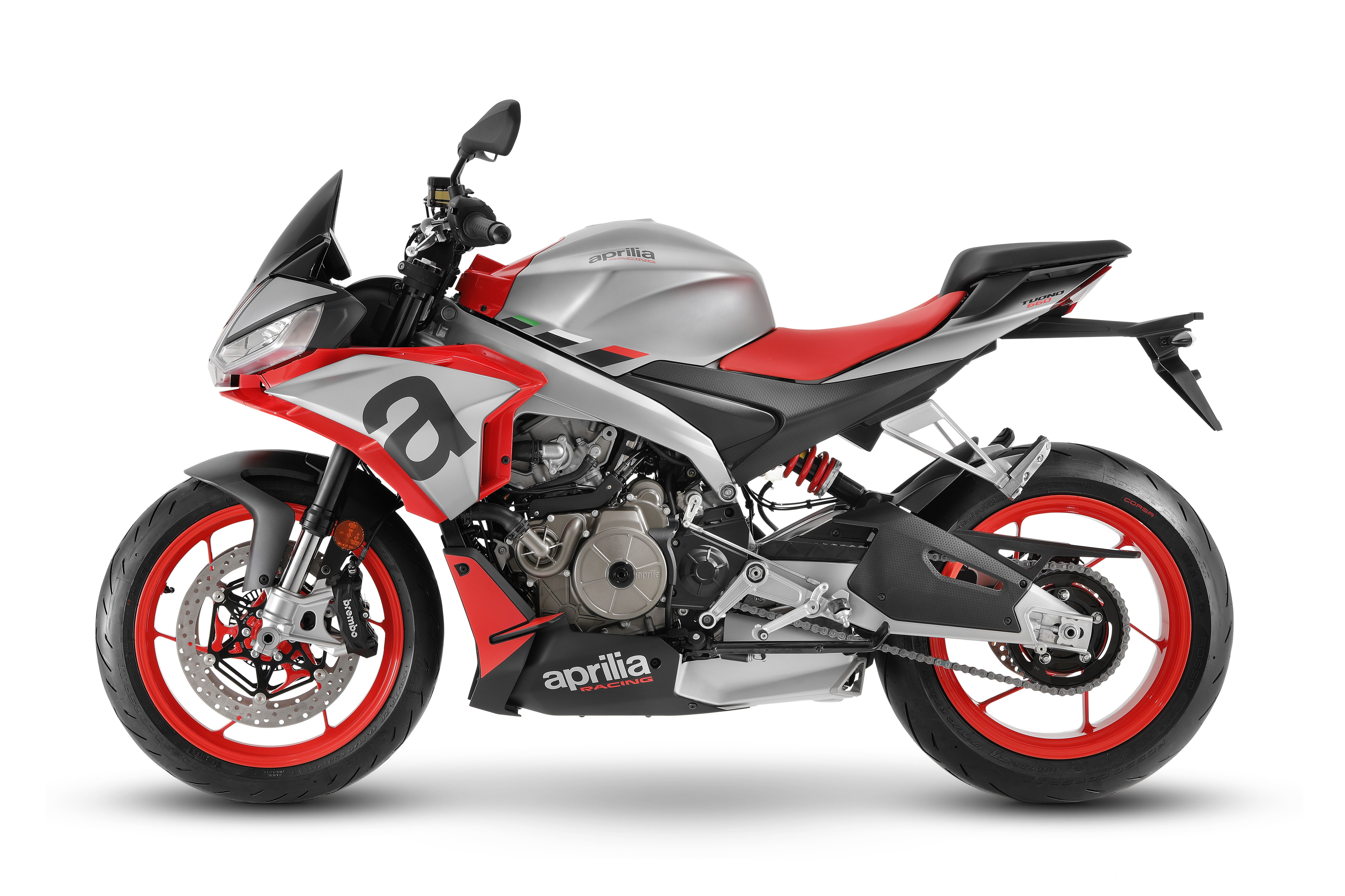 14 Aprilia Tuono 660