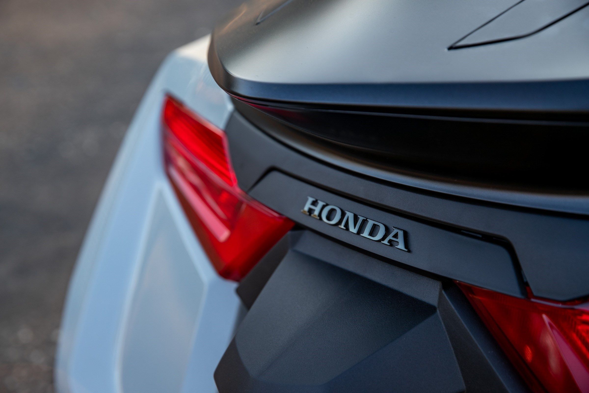 Honda GL1800 Gold Wing 2021 detalles (2)