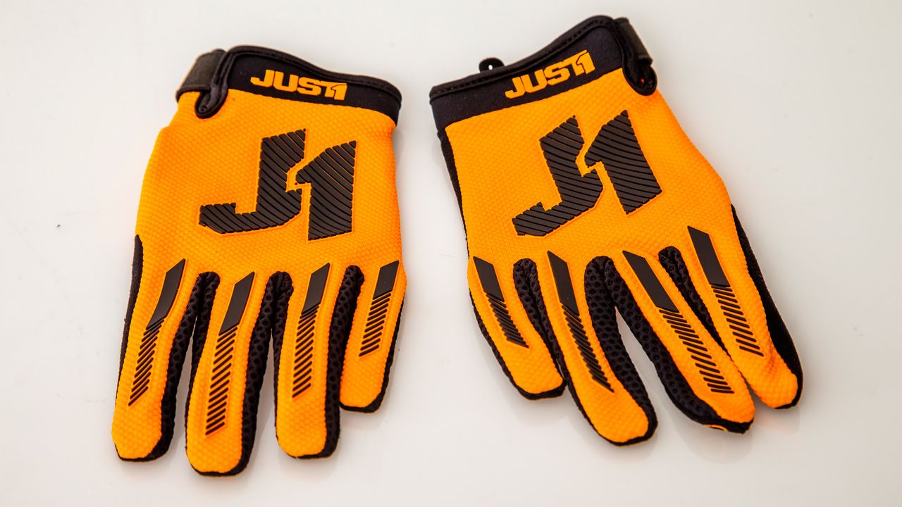 Conjunto Just1 Racing J Force Terra