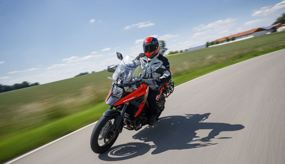 Suzuki V Strom 1050 XT 1050 (2) Suzuki V Strom 1050 XT 1050 (2)