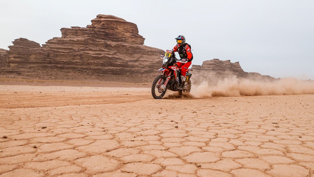 Joan Barreda se ha quedado sin combustible en la penúltima etapa del Dakar 2021 al saltarse el repostaje.