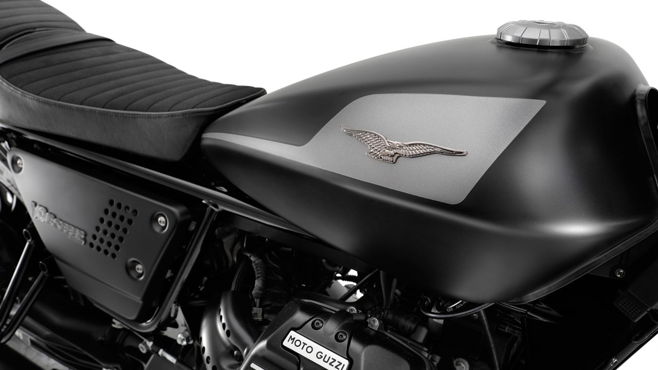 Moto Guzzi V9 Bobber 2021
