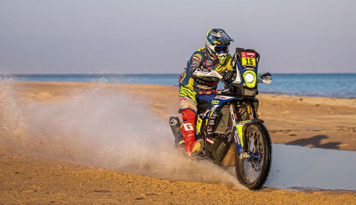 Lorenzo Santolino durante la etapa 9 del Dakar 2021