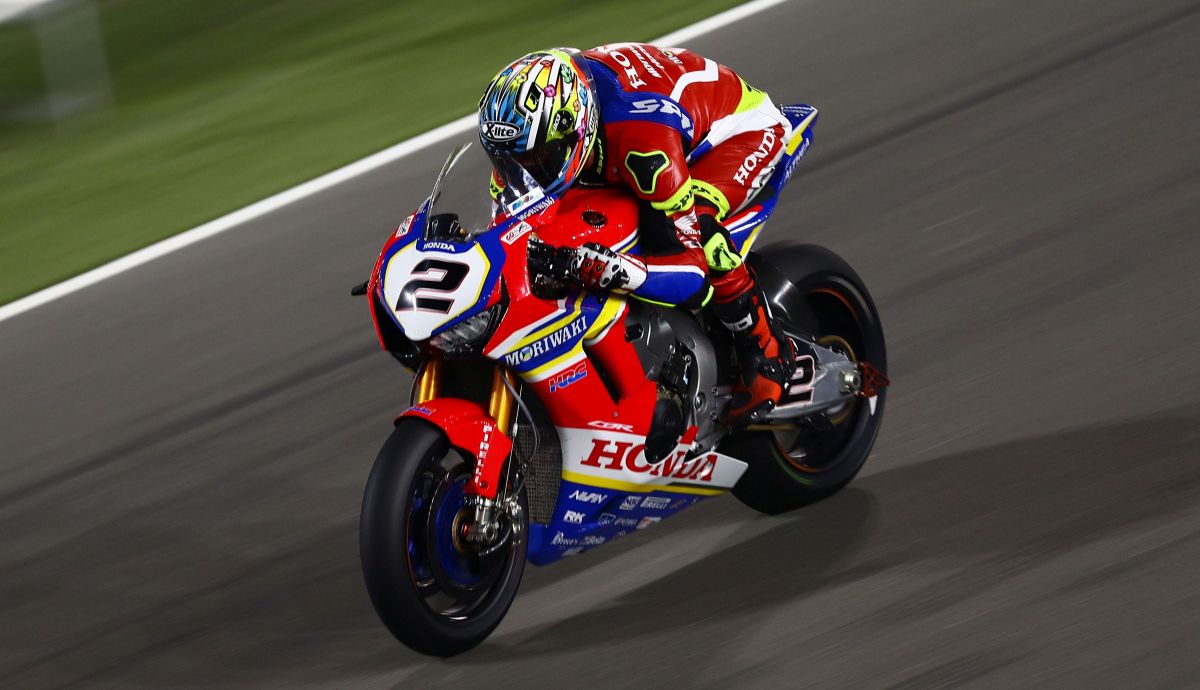 Leon Camier disputó su última carrera con Honda en Qatar 2019