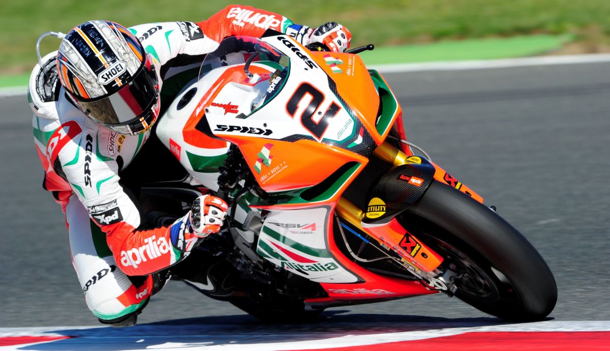 Leon Camier tuvo sus mejores años en el Mundial de Superbike con Aprilia Leon Camier tuvo sus mejores años en el Mundial de Superbike con Aprilia
