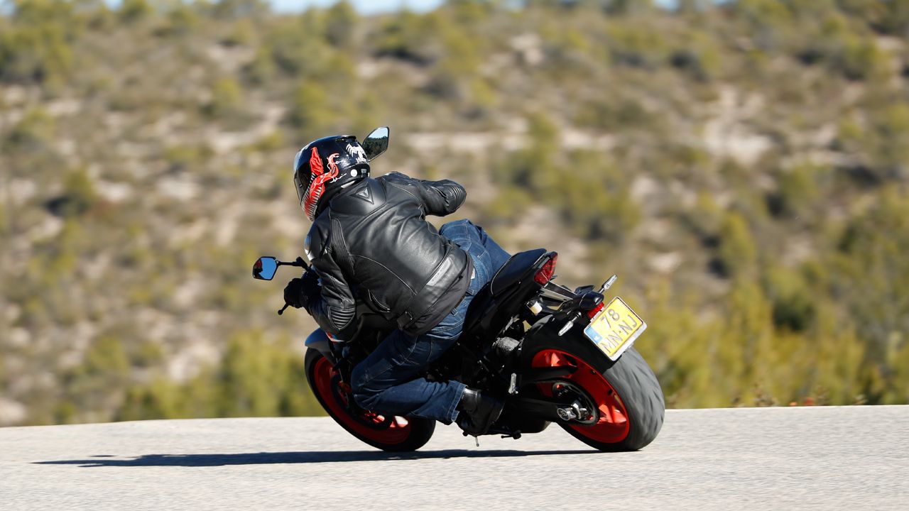 Yamaha MT 07 2021 (8)