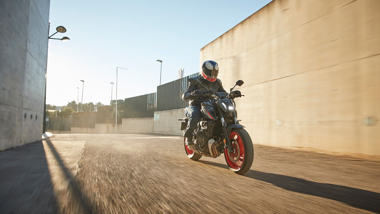 Yamaha MT 07 2021 (14)