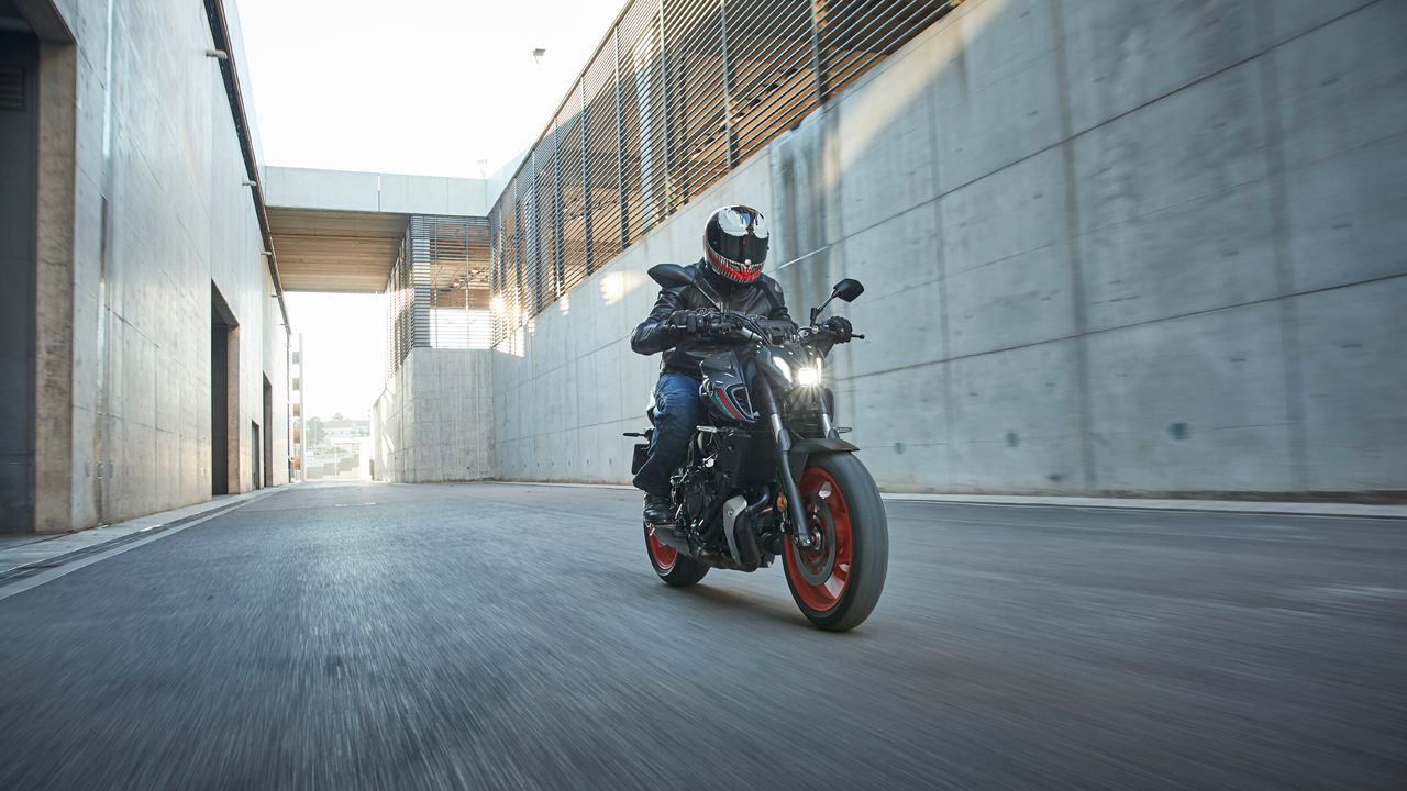 Yamaha MT 07 2021 (15)