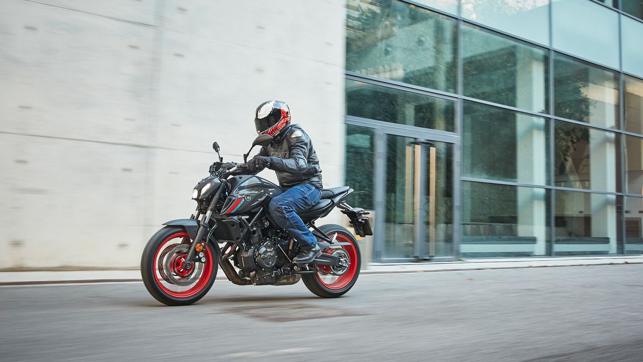 Yamaha MT 07 2021 (16)