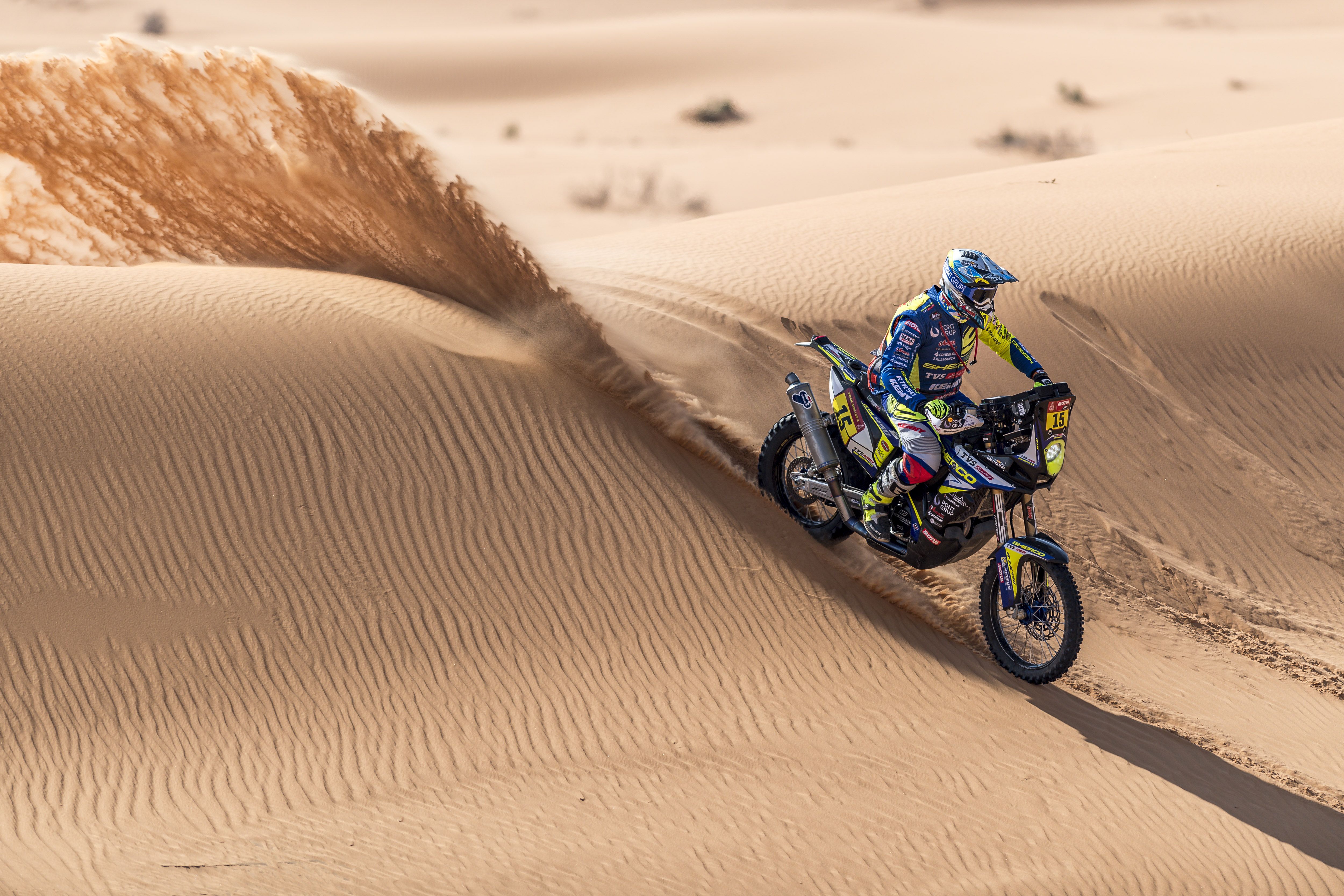 Santolino sexto en su primera vez en la meta del Dakar