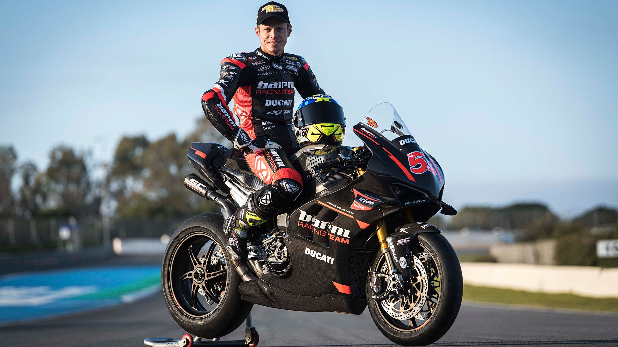 TIto Rabat con la Ducati Panigale V4R del Barni Racing para Superbike 2021
