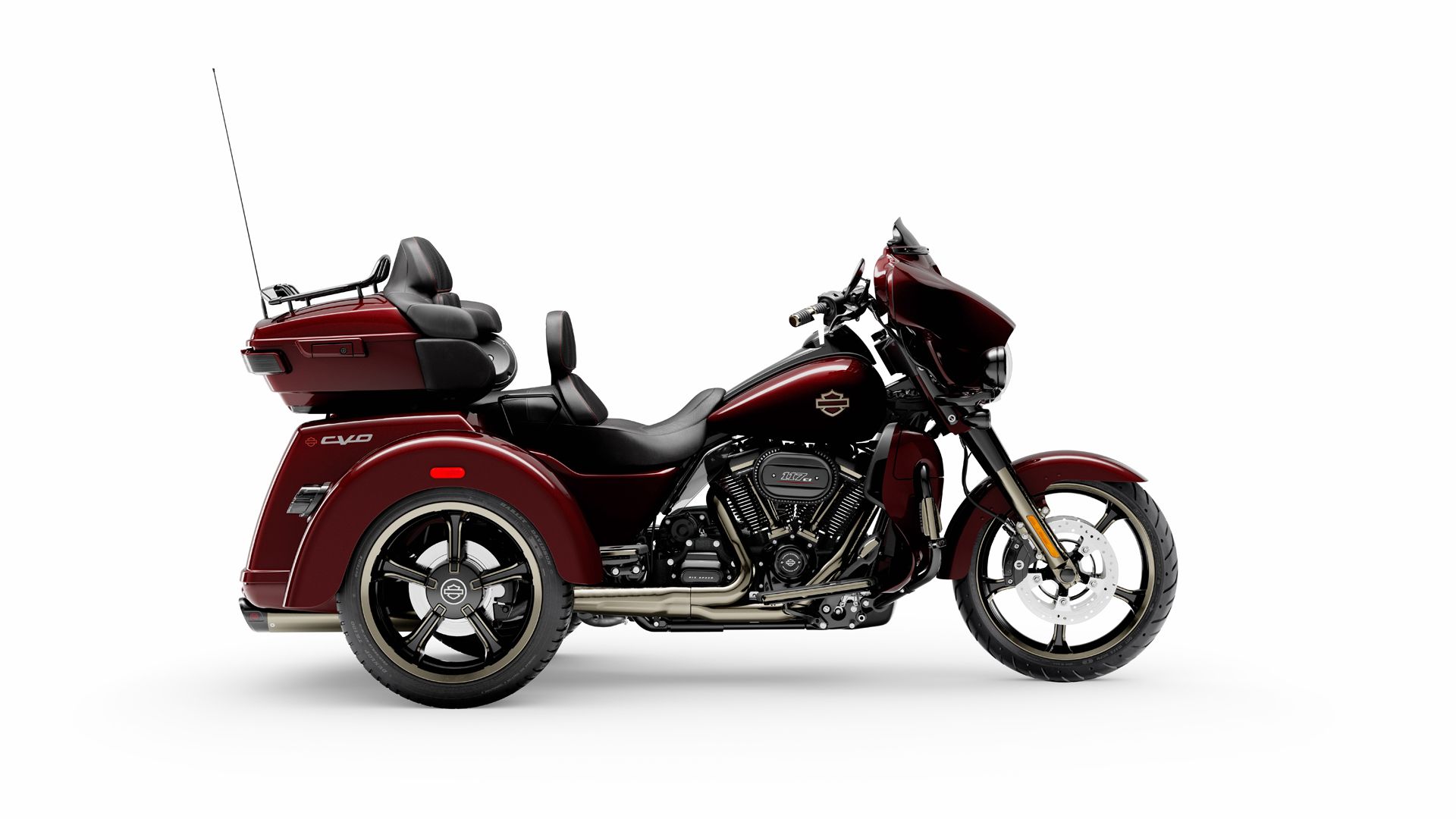 Harley Davidson CVO flhtcutgse f15 2021 01