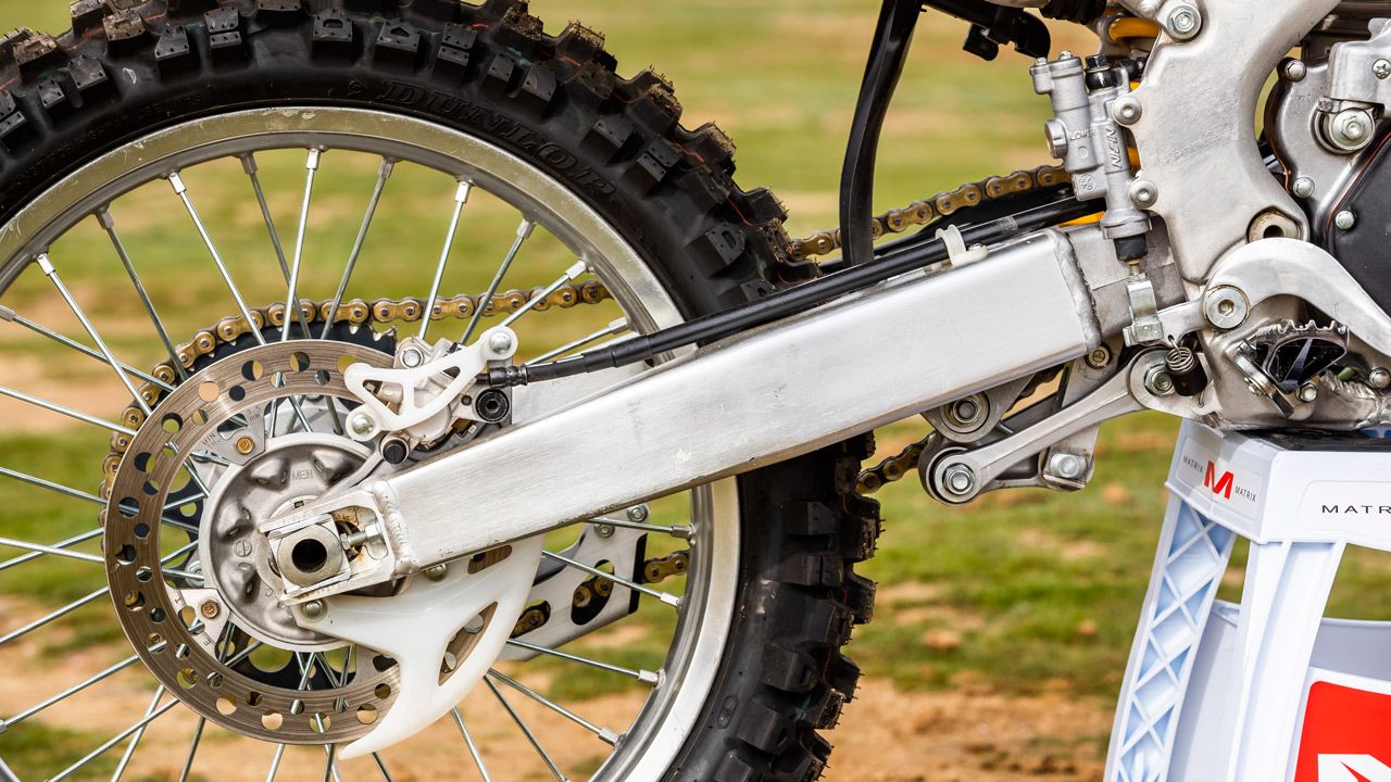 Honda CR 500 AF 2008. El sistema Pro-Link ha evolucionado con el tiempo, pero el concepto es el mismo.