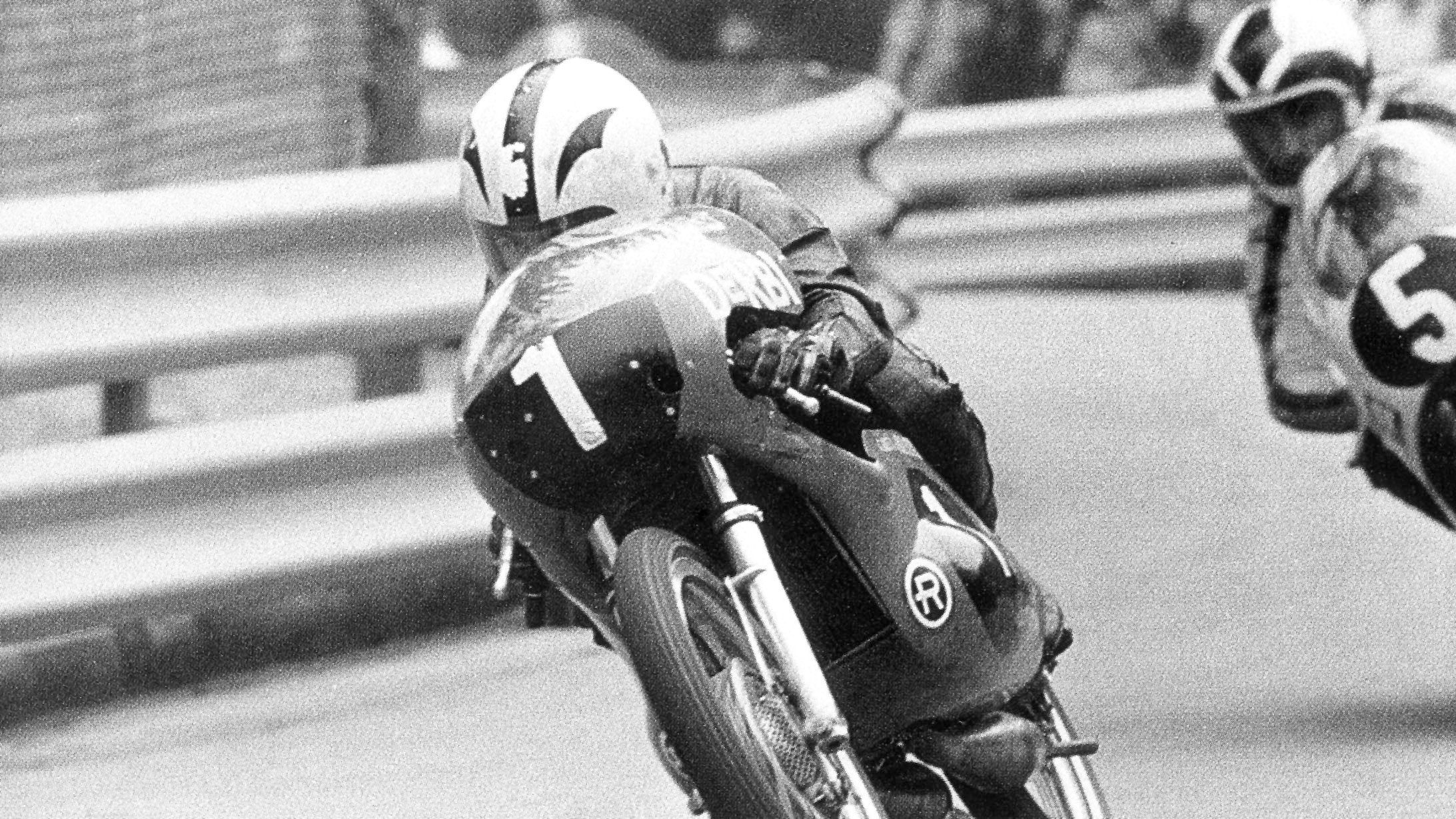 Ángel Nieto con la Derbi