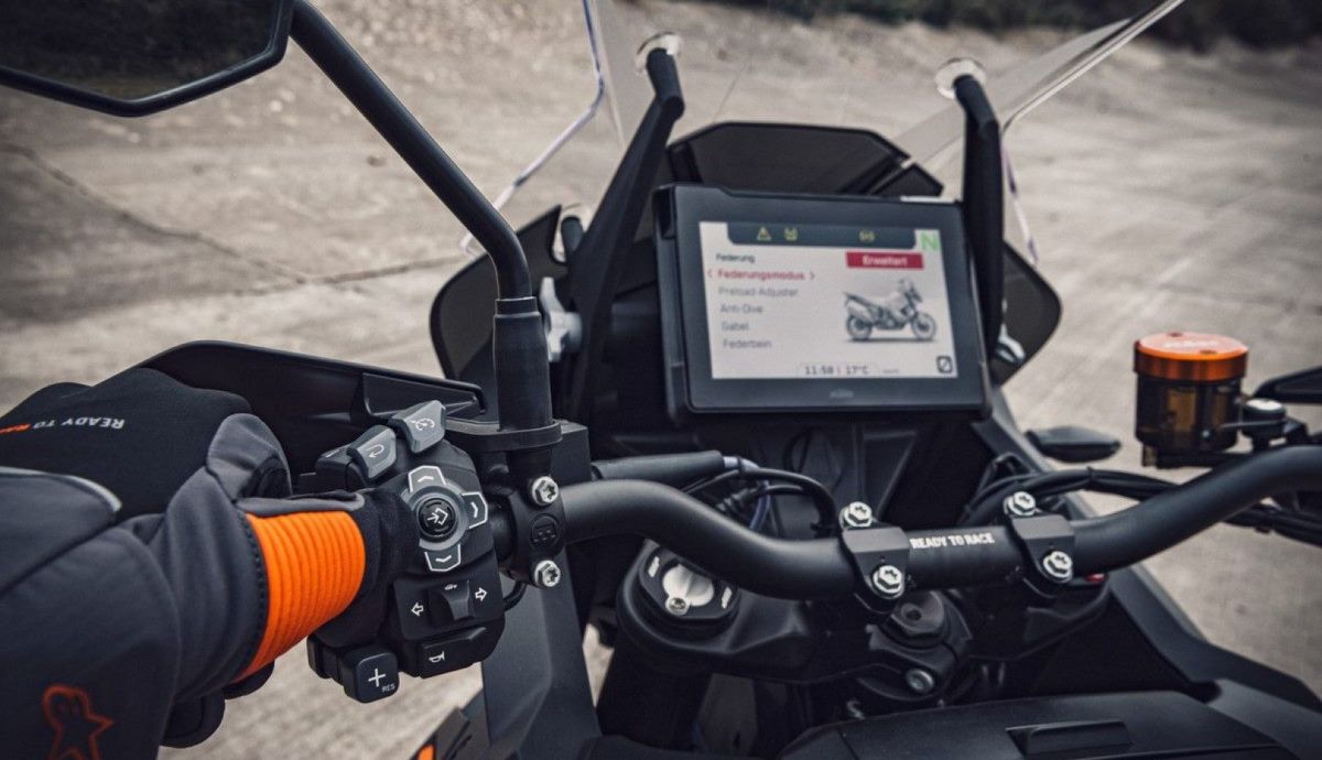 KTM 1290 SUPER ADVENTURE S KTM 1290 SUPER ADVENTURE S