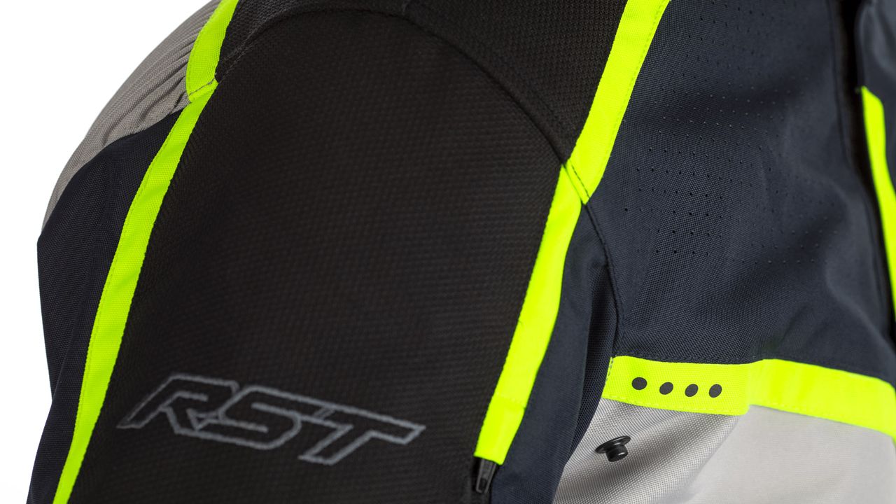 RST Maverick