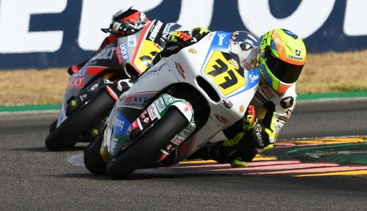 Miquel Pons subió al cajón del Europeo de Moto2 en Motorland 2019 Miquel Pons subió al cajón del Europeo de Moto2 en Motorland 2019