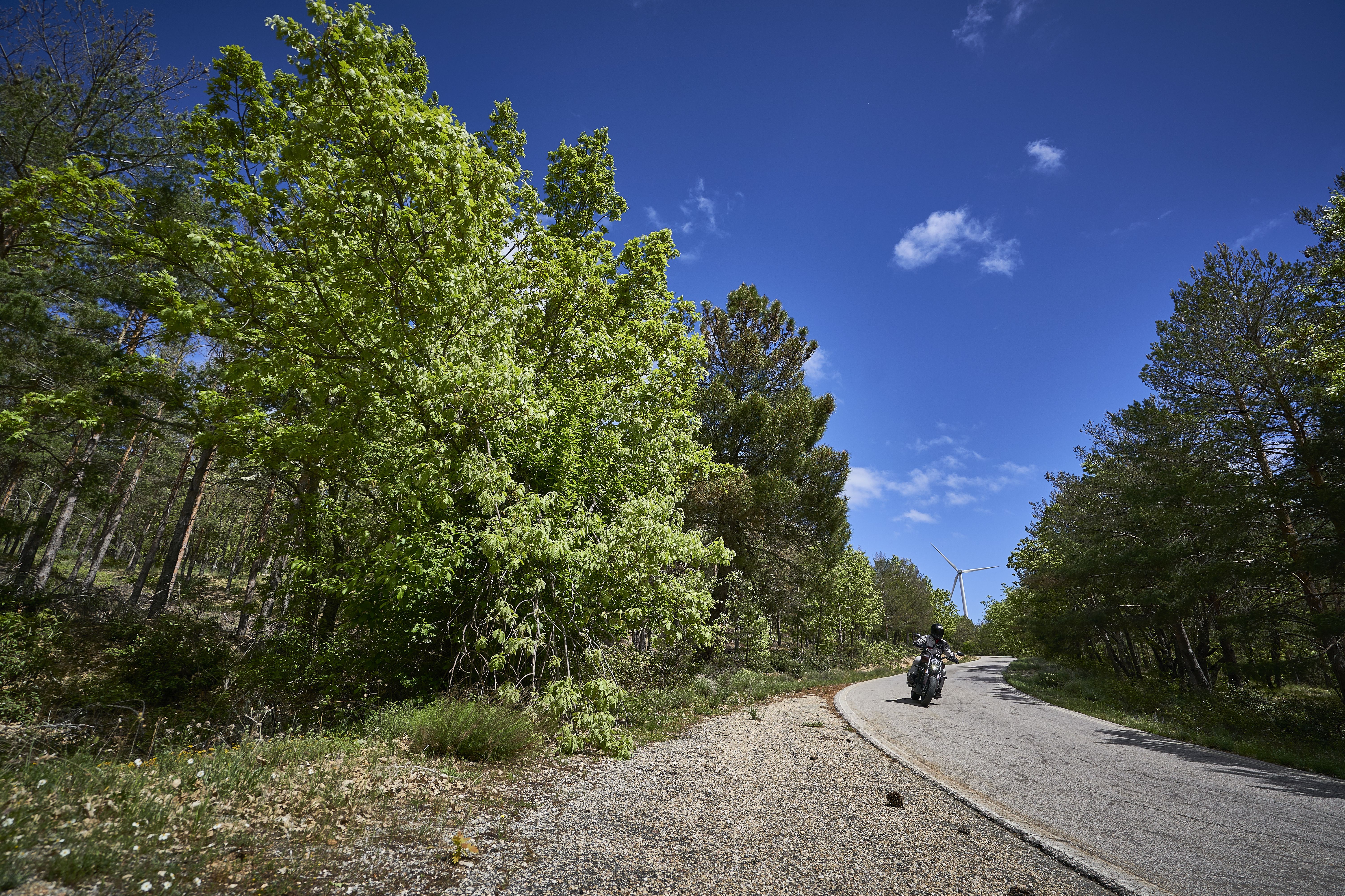 Castilla en moto: regreso a la Edad Media.